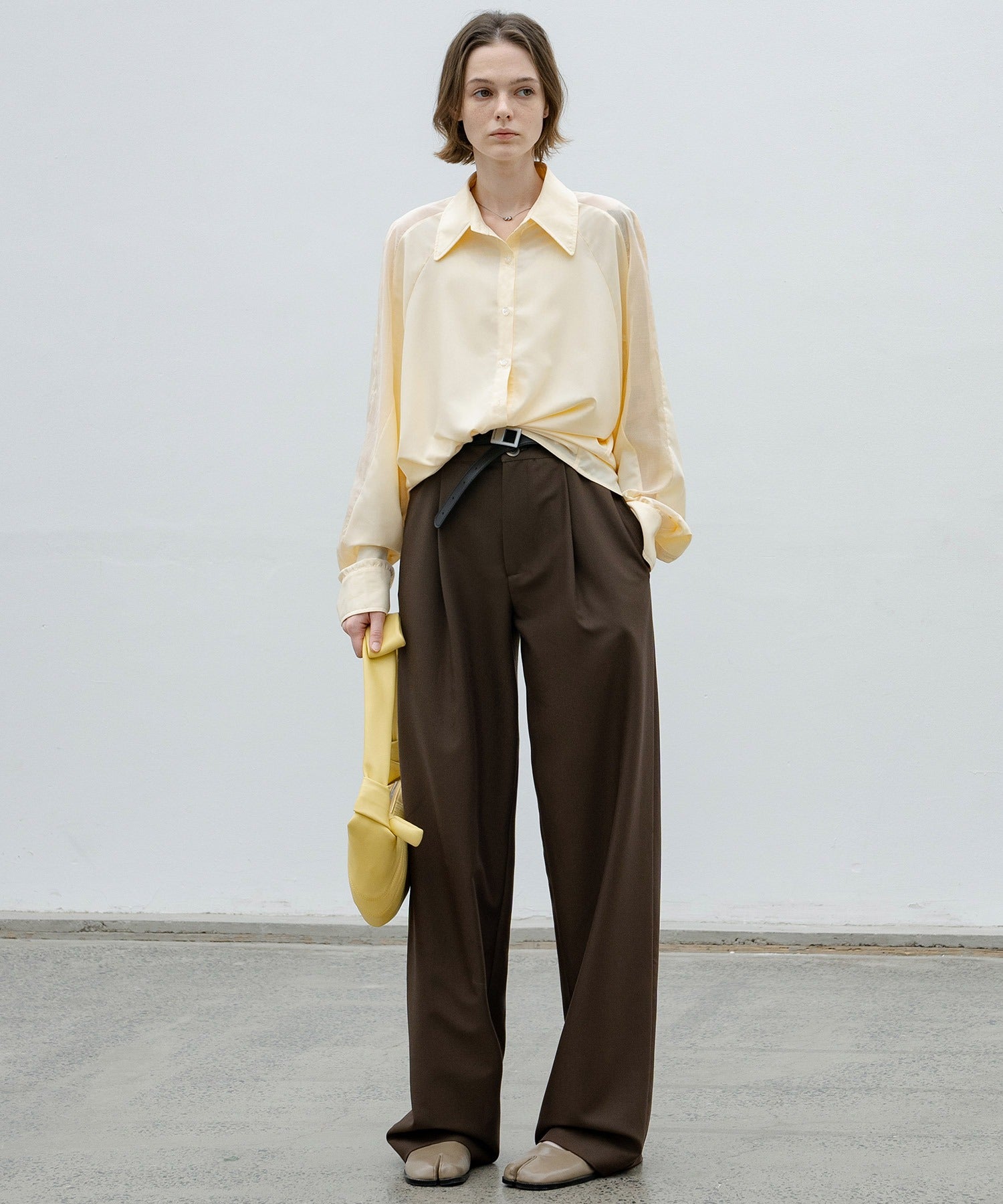 Loose Fit Shirt with Sleeve Line Panels