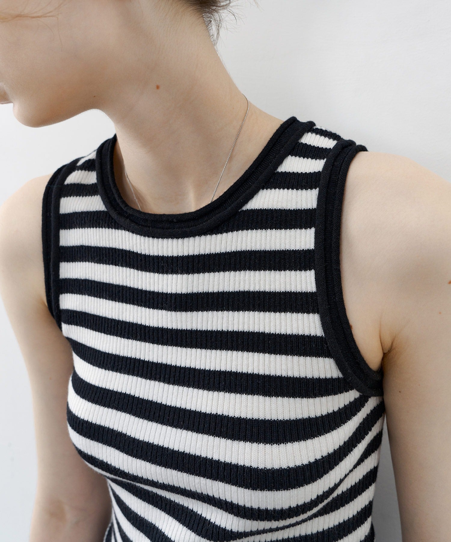 【tageechita】 울 혼합 아메리칸 슬리브 탱크 탑