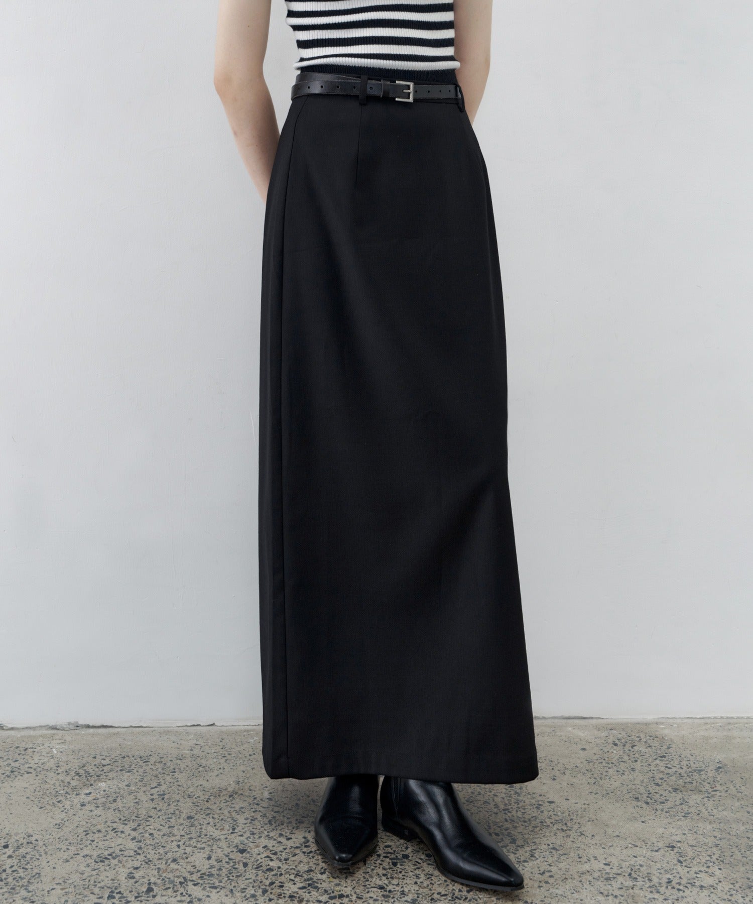Back-Slit Maxi Pencil Skirt