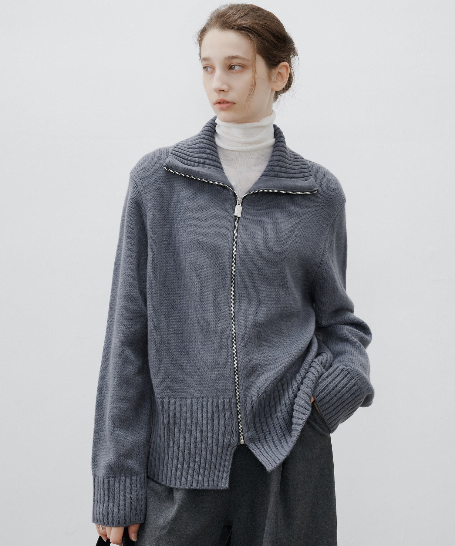 Ribbed Knit Zip-Up Top