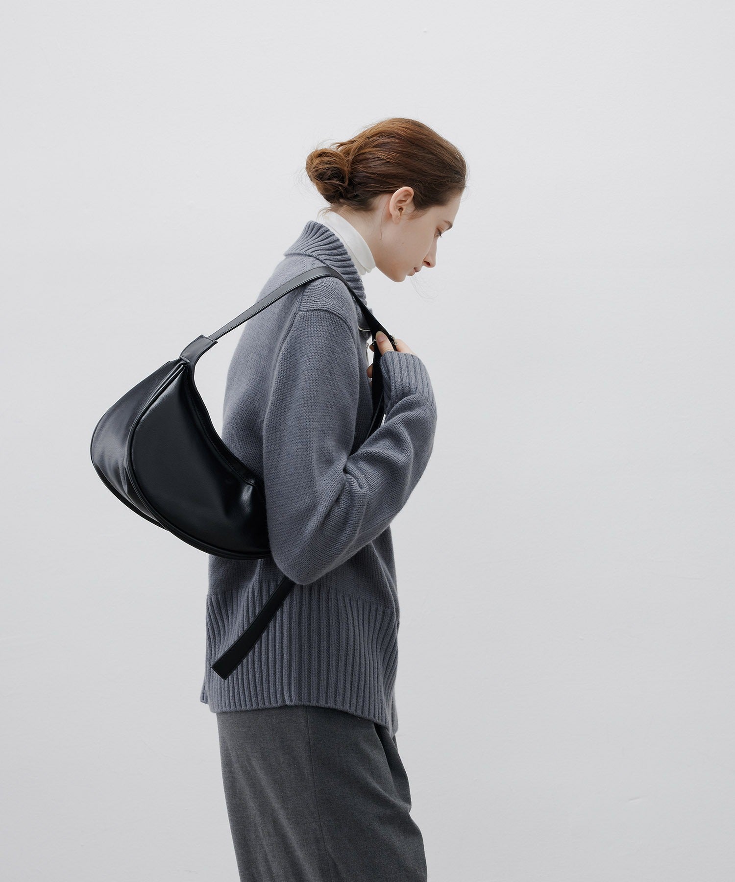 Ribbed Knit Zip-Up Top