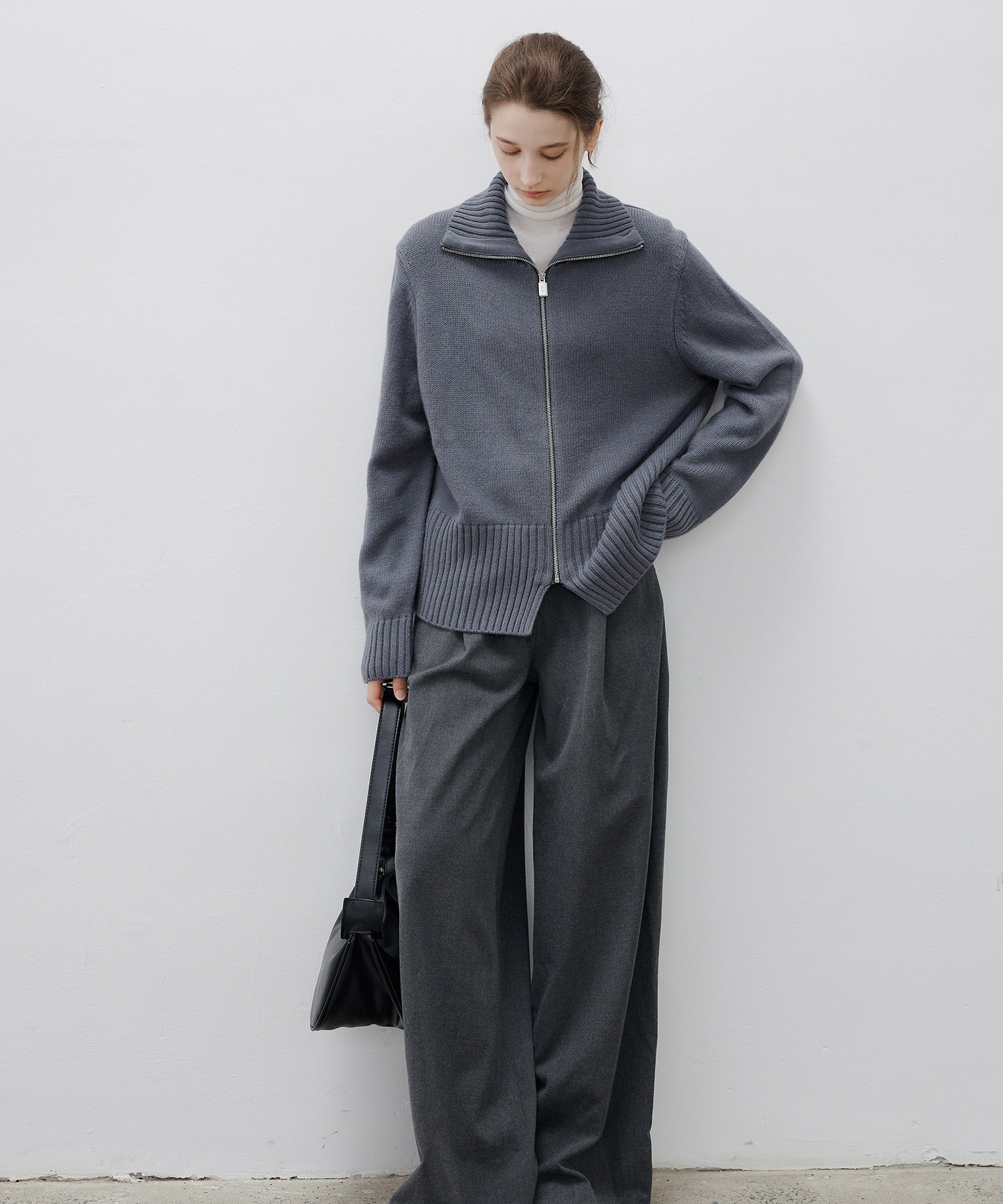 Ribbed Knit Zip-Up Top