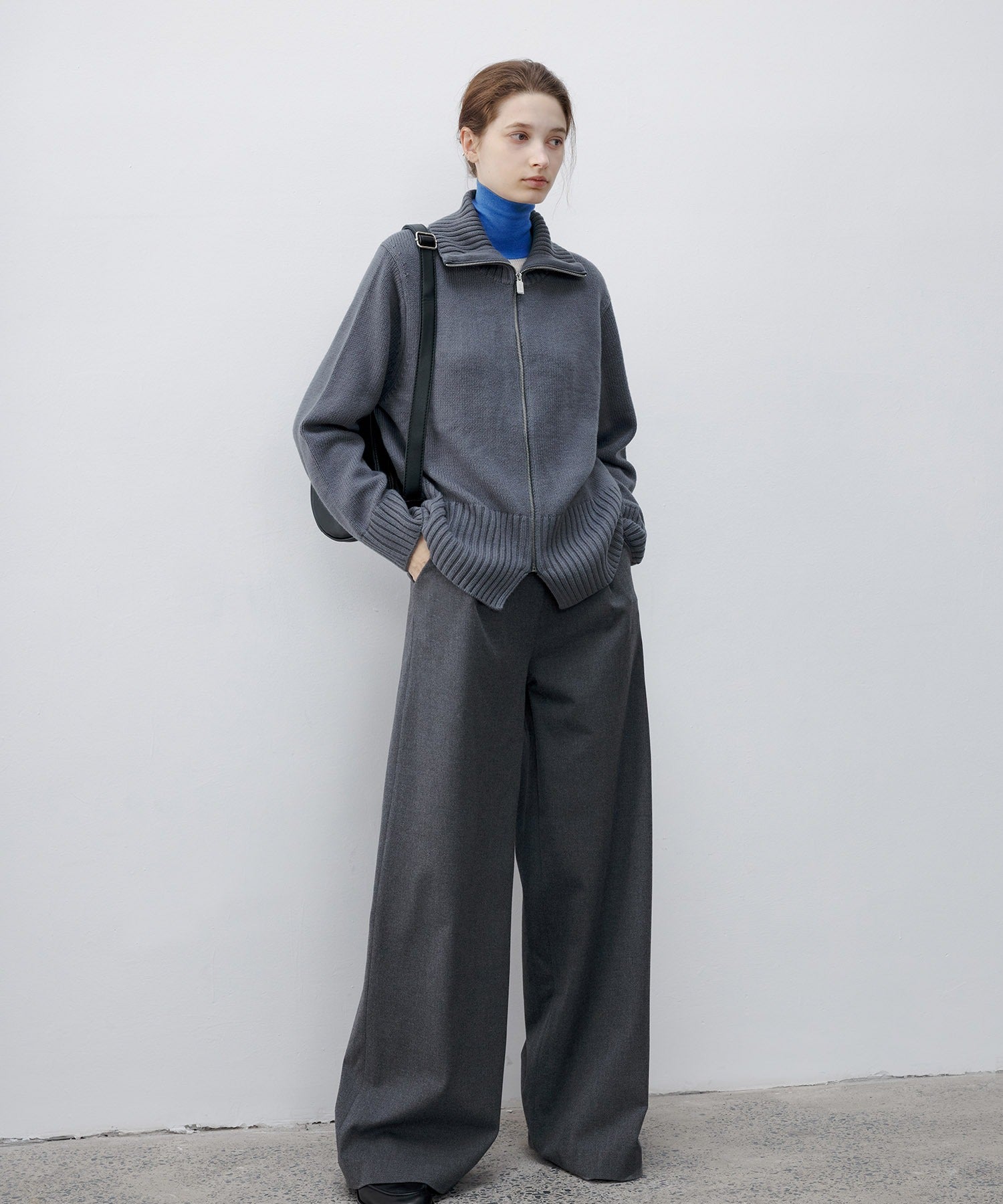 Ribbed Knit Zip-Up Top