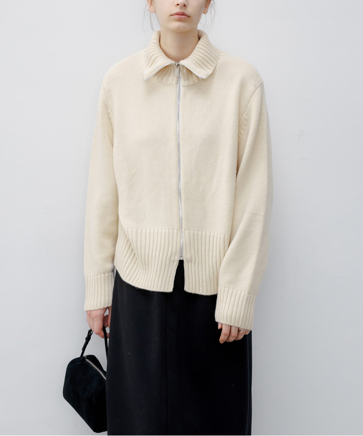 Ribbed Knit Zip-Up Top