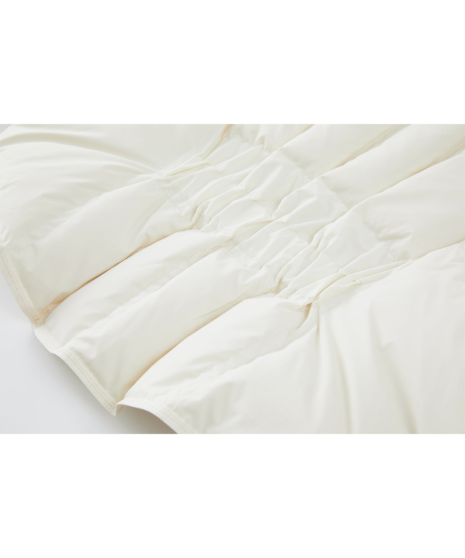 Drop Shoulder Short Puffer with Shaped Waist Design