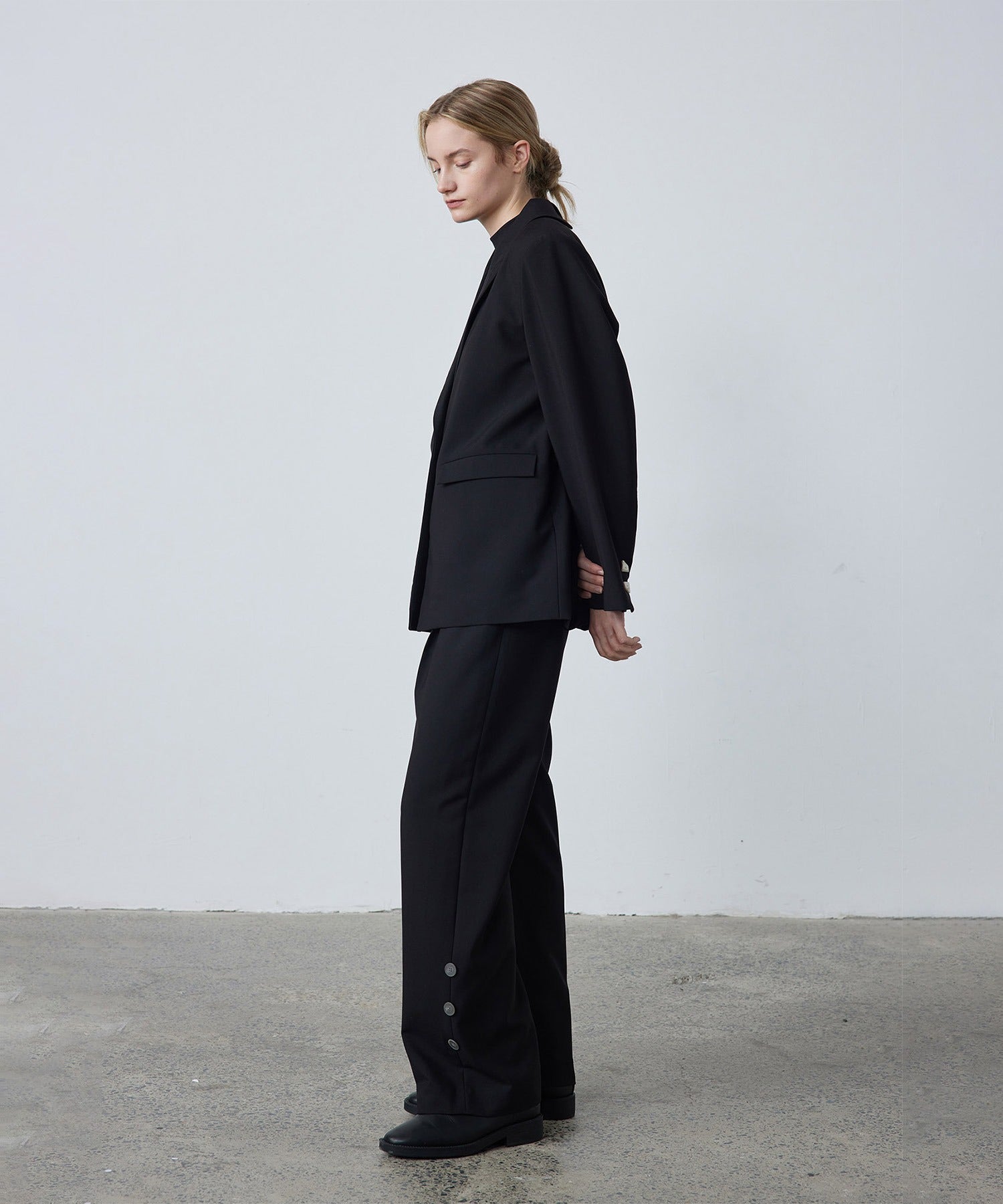 Accent Button Straight Basic Pants