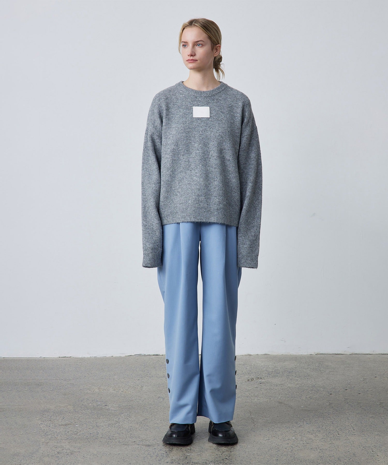 Accent Button Straight Basic Pants