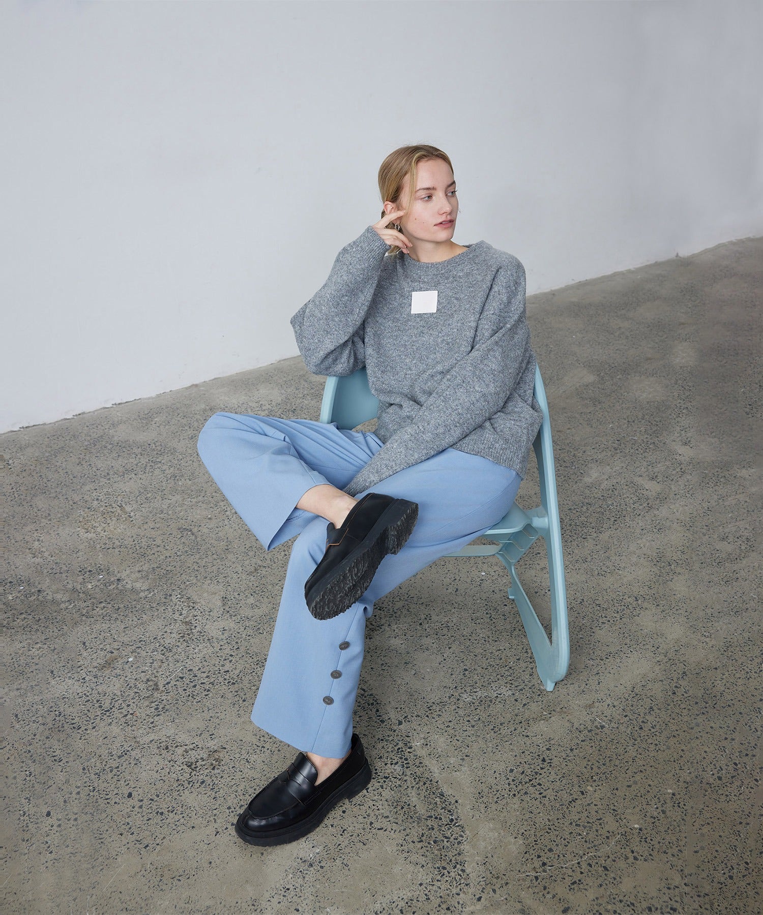 Accent Button Straight Basic Pants