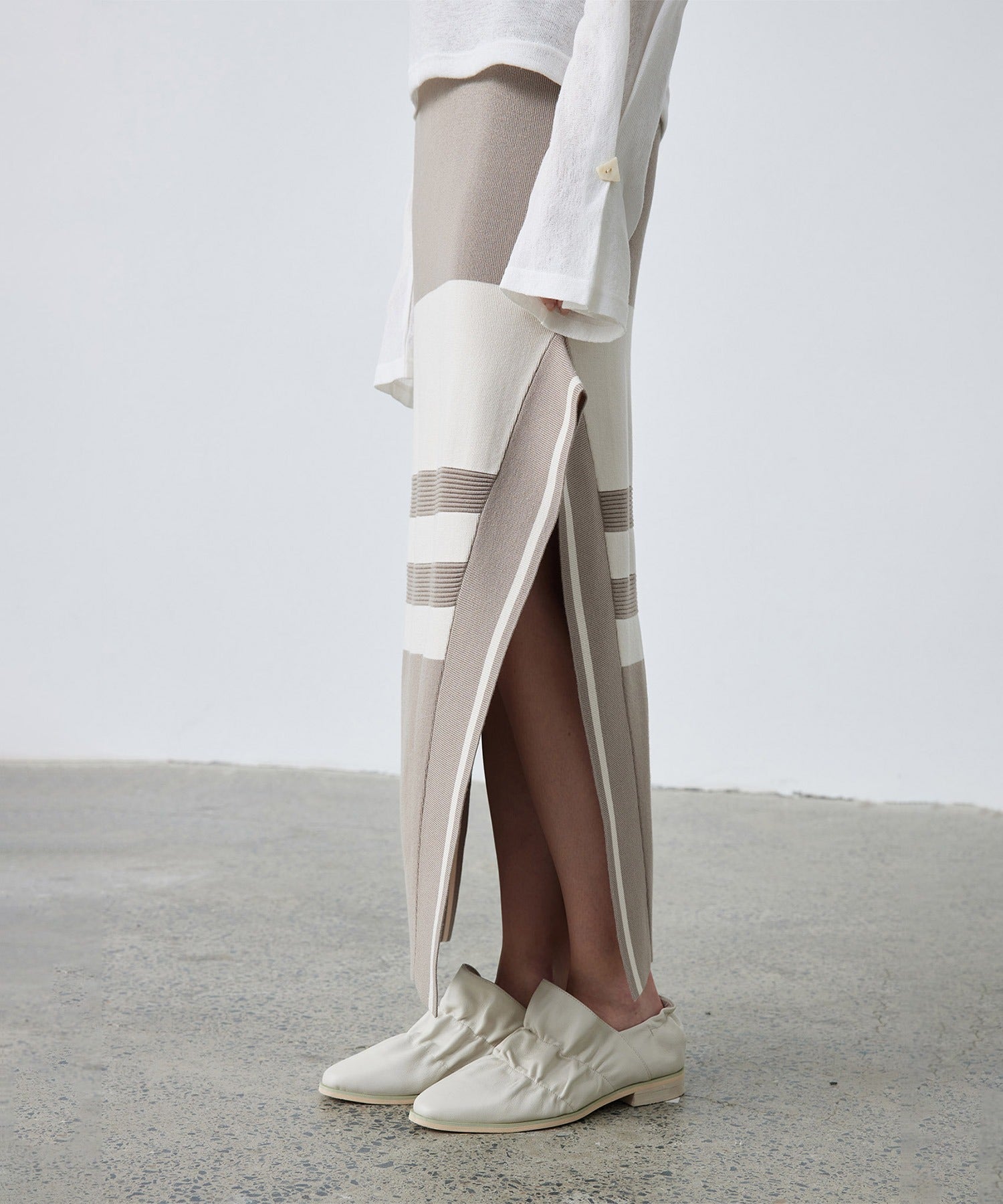 Bicolor Block Square Hem Knit Dress
