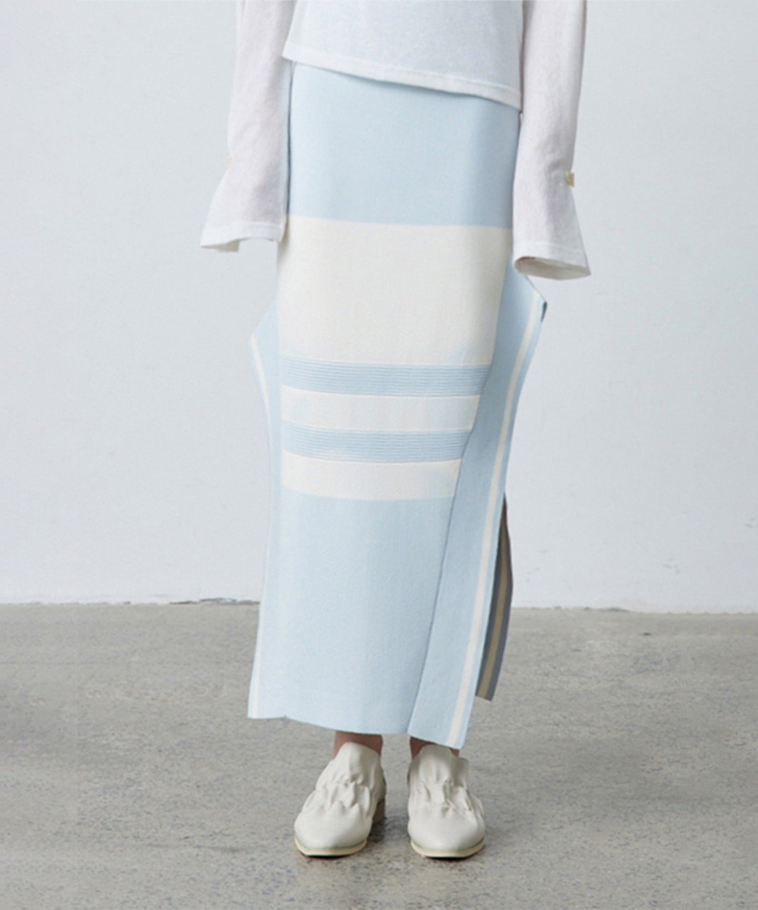Bicolor Block Square Hem Knit Dress