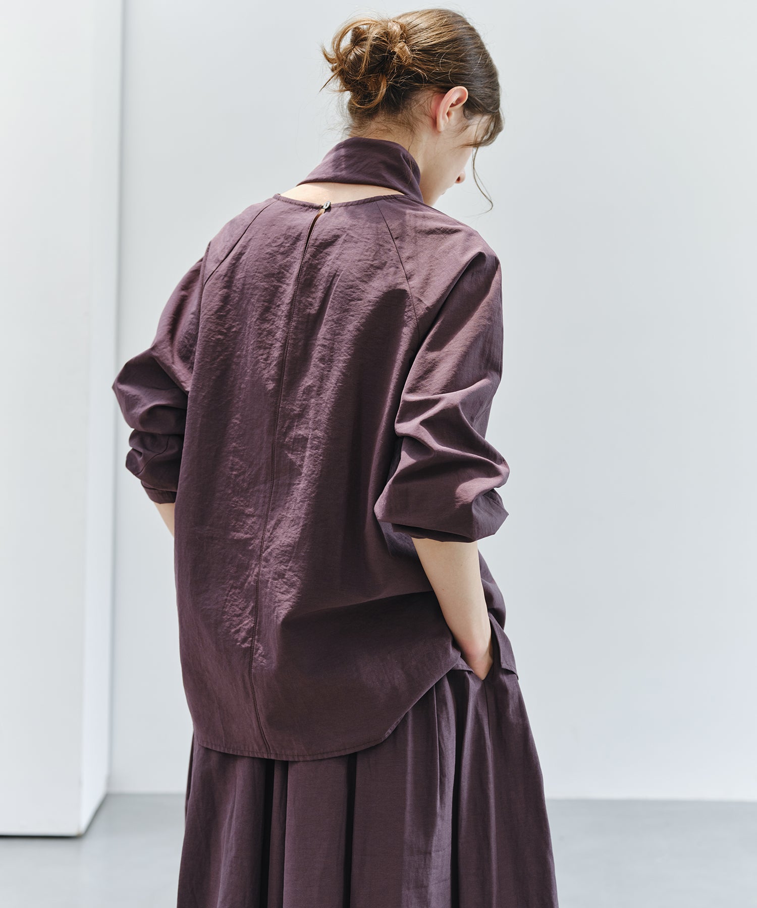 「9月下旬出荷予定」Cross Stole Collar Oversized Shirt
