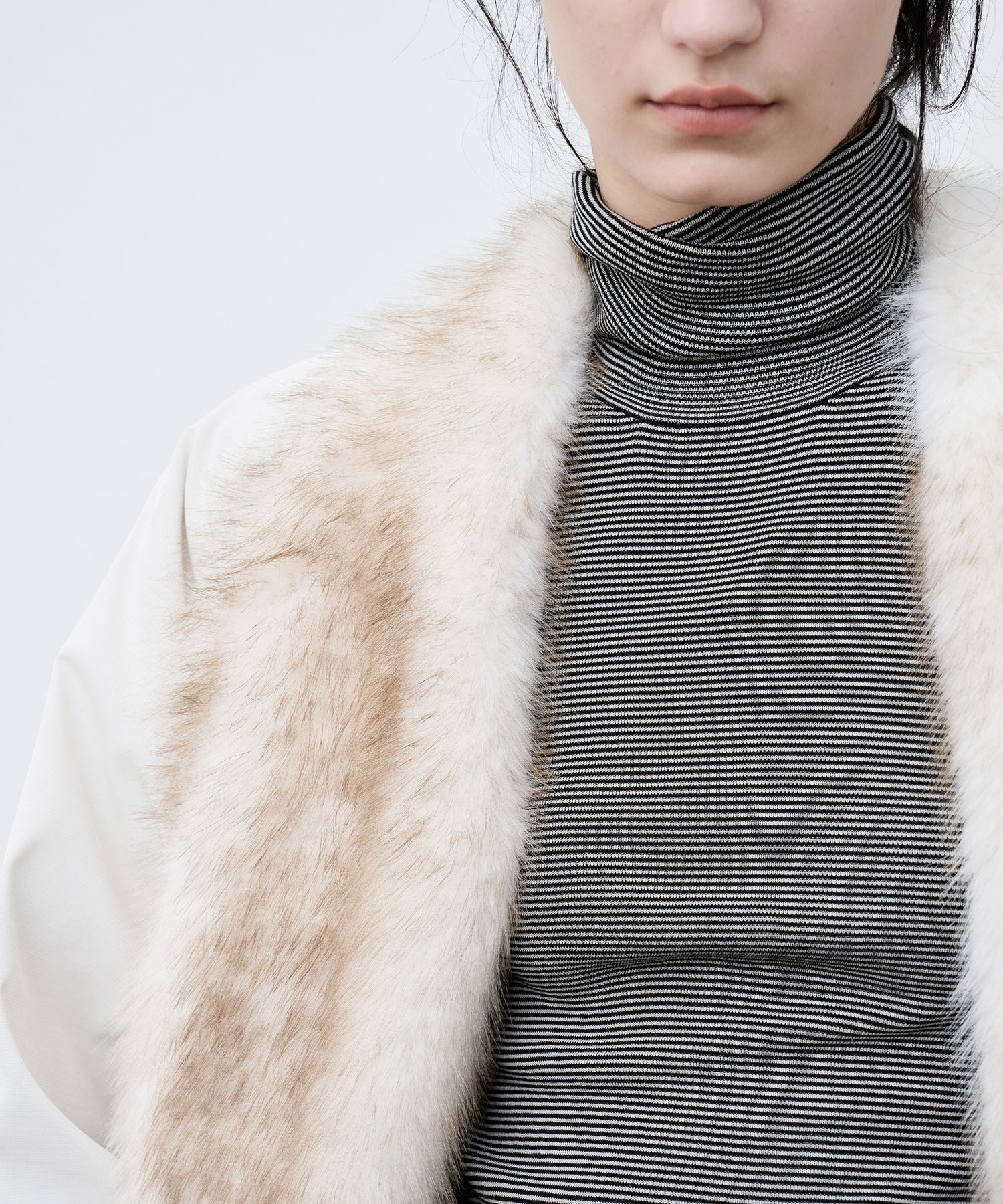 Faux Fur Collar Balloon Down Jacket