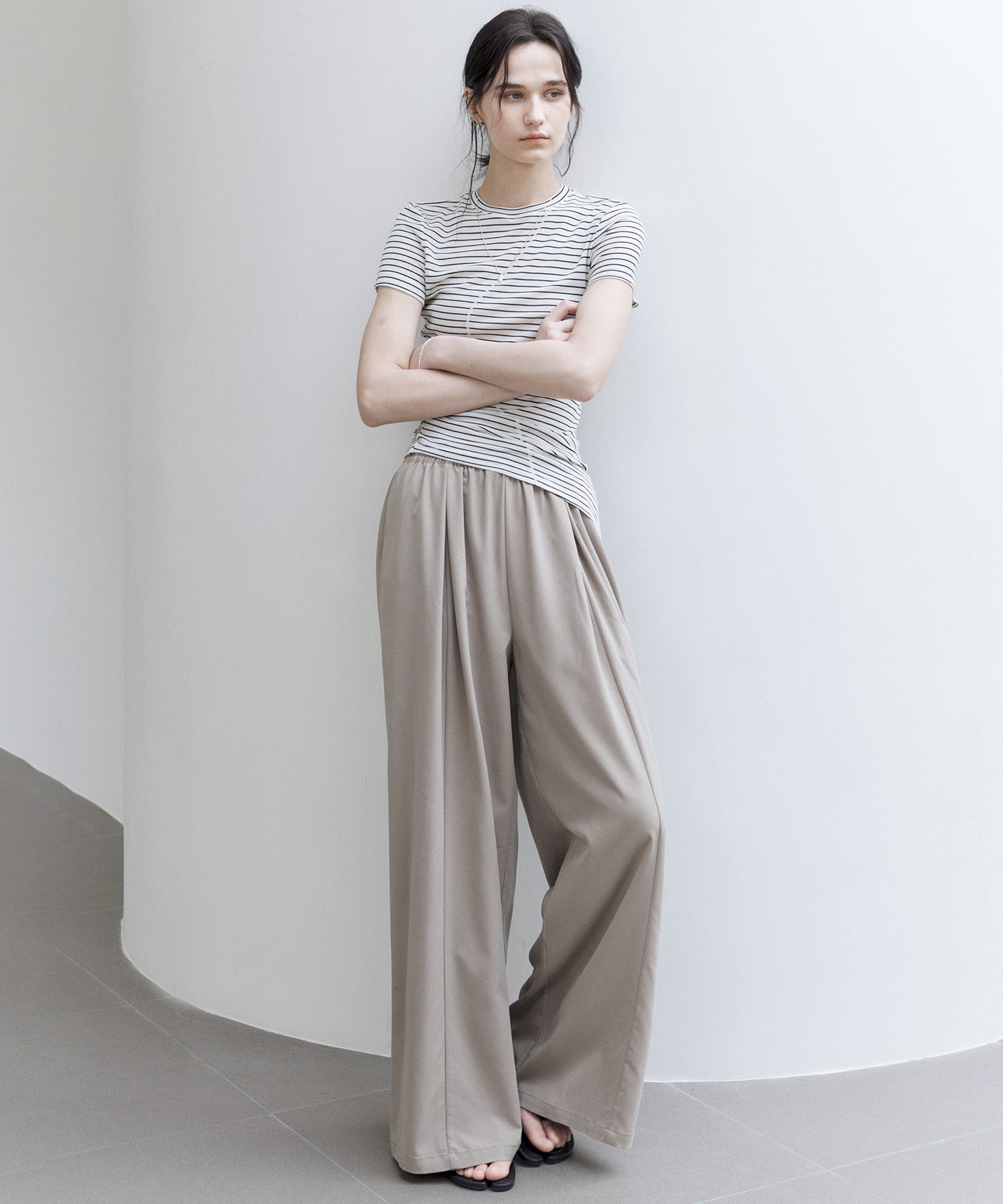 Asymmetric Hem Fitted T-Shirt in Lyocell Blend