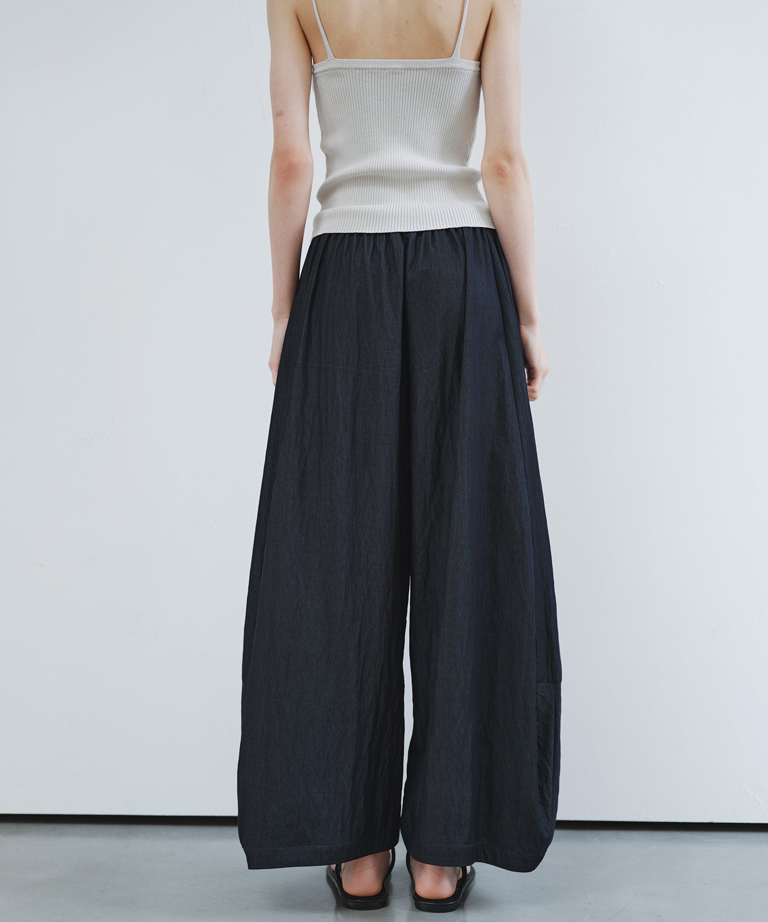 「6月上旬~中旬出荷」Nuanced Draped Wide Pants