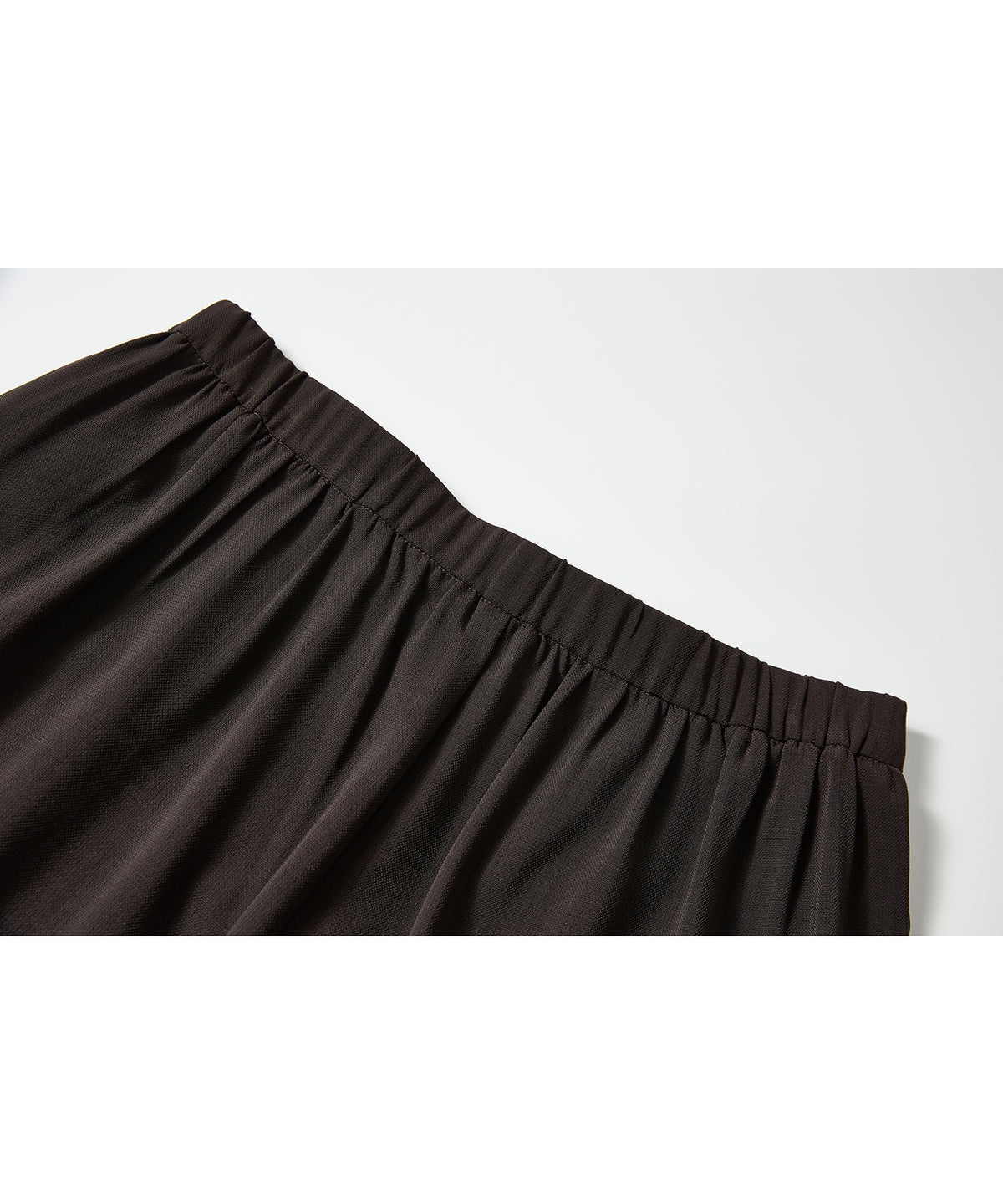 「10月下旬出荷予定」Tuck Detail Adjustable Hem Wide Pants