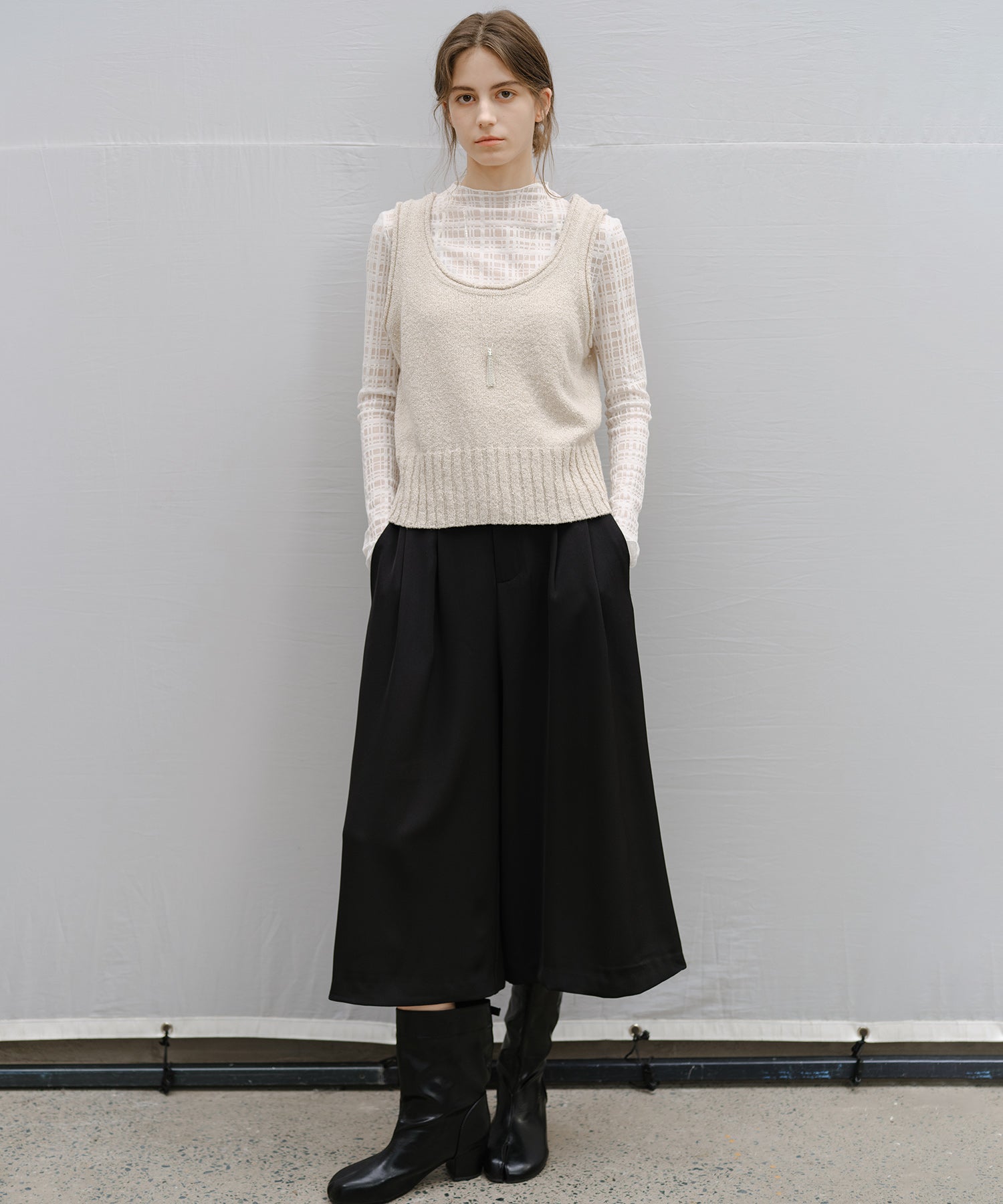 Wide-Leg Culotte Slacks