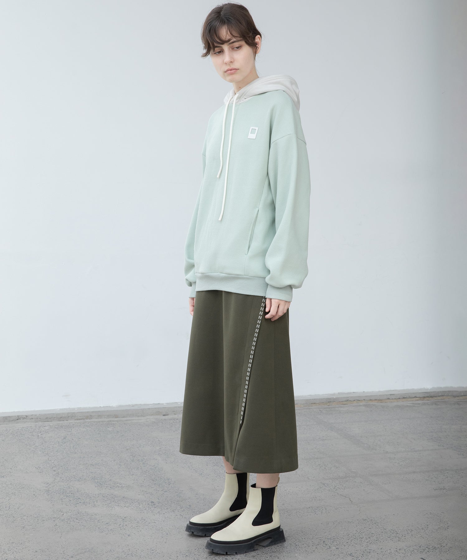 Color scheme stitch wrap design semi-flare skirt