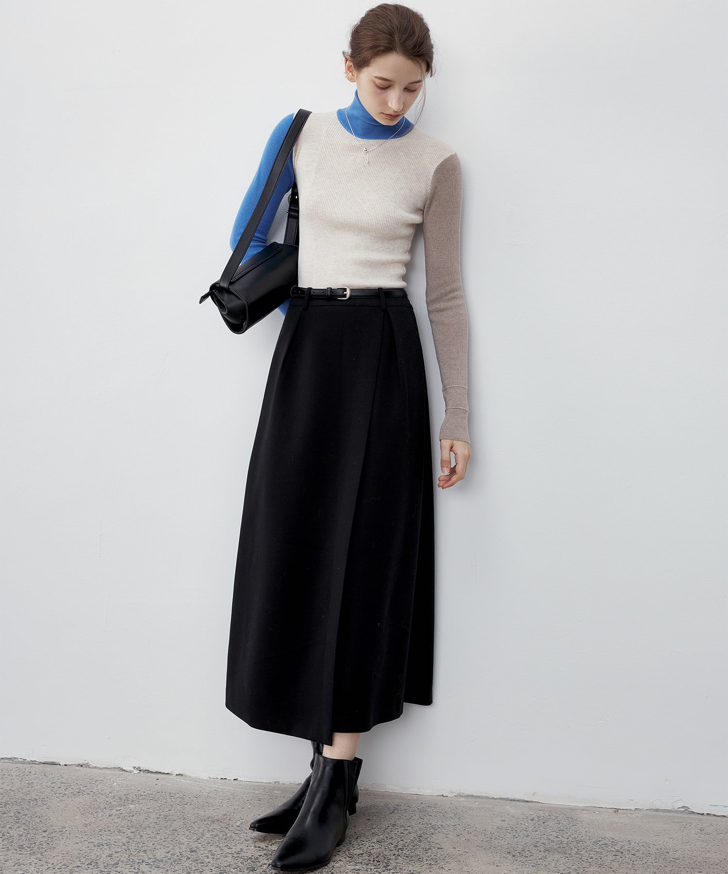 Bicolor High Neck Wool Knit Top
