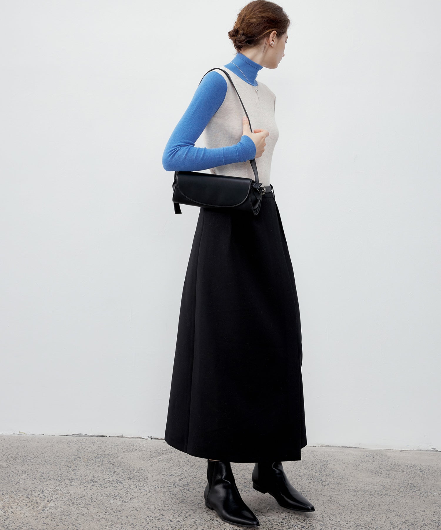 Bicolor High Neck Wool Knit Top