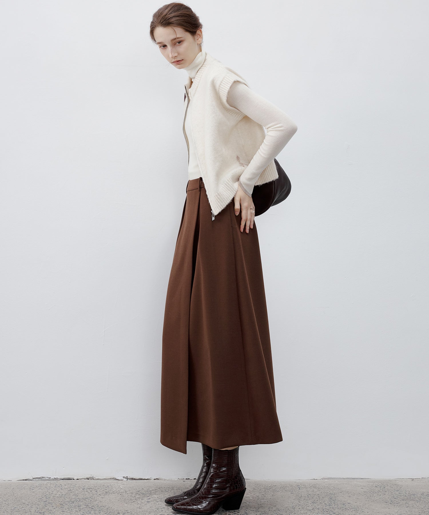 Wrap-Style Back Slit Skirt