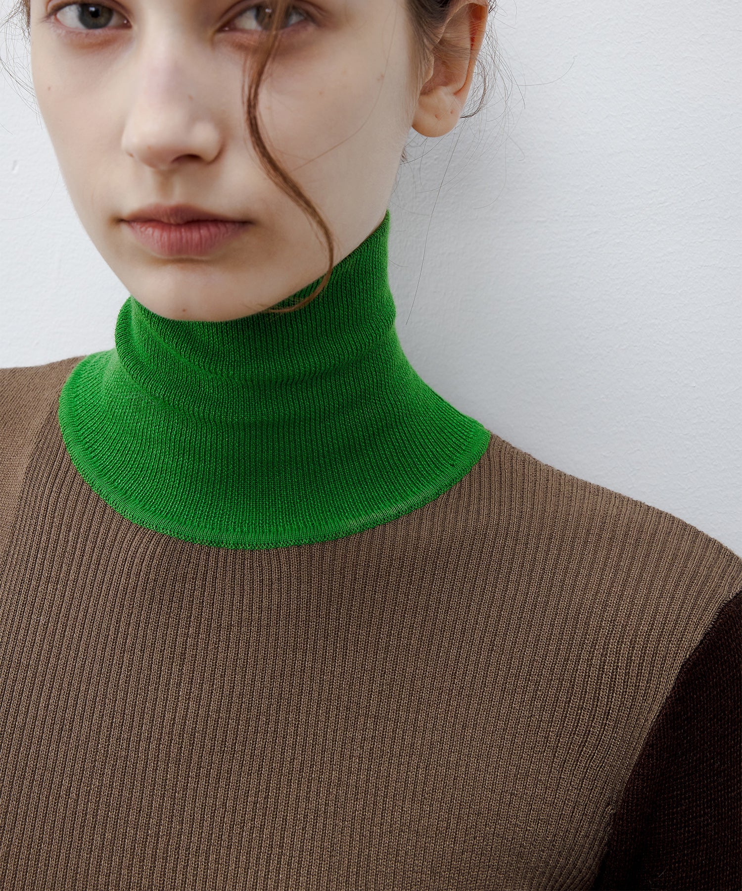 Bicolor High Neck Wool Knit Top