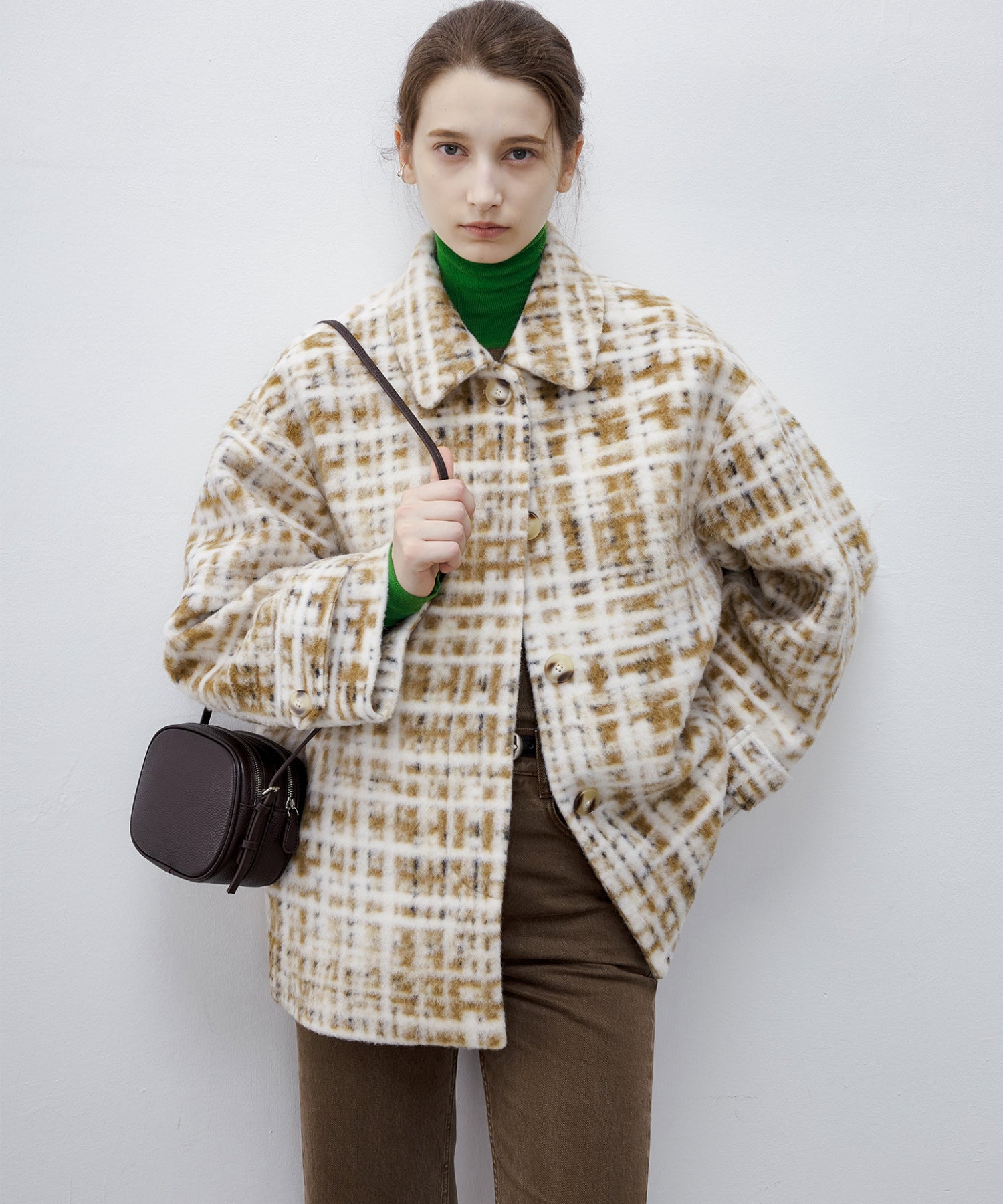 Bicolor High Neck Wool Knit Top