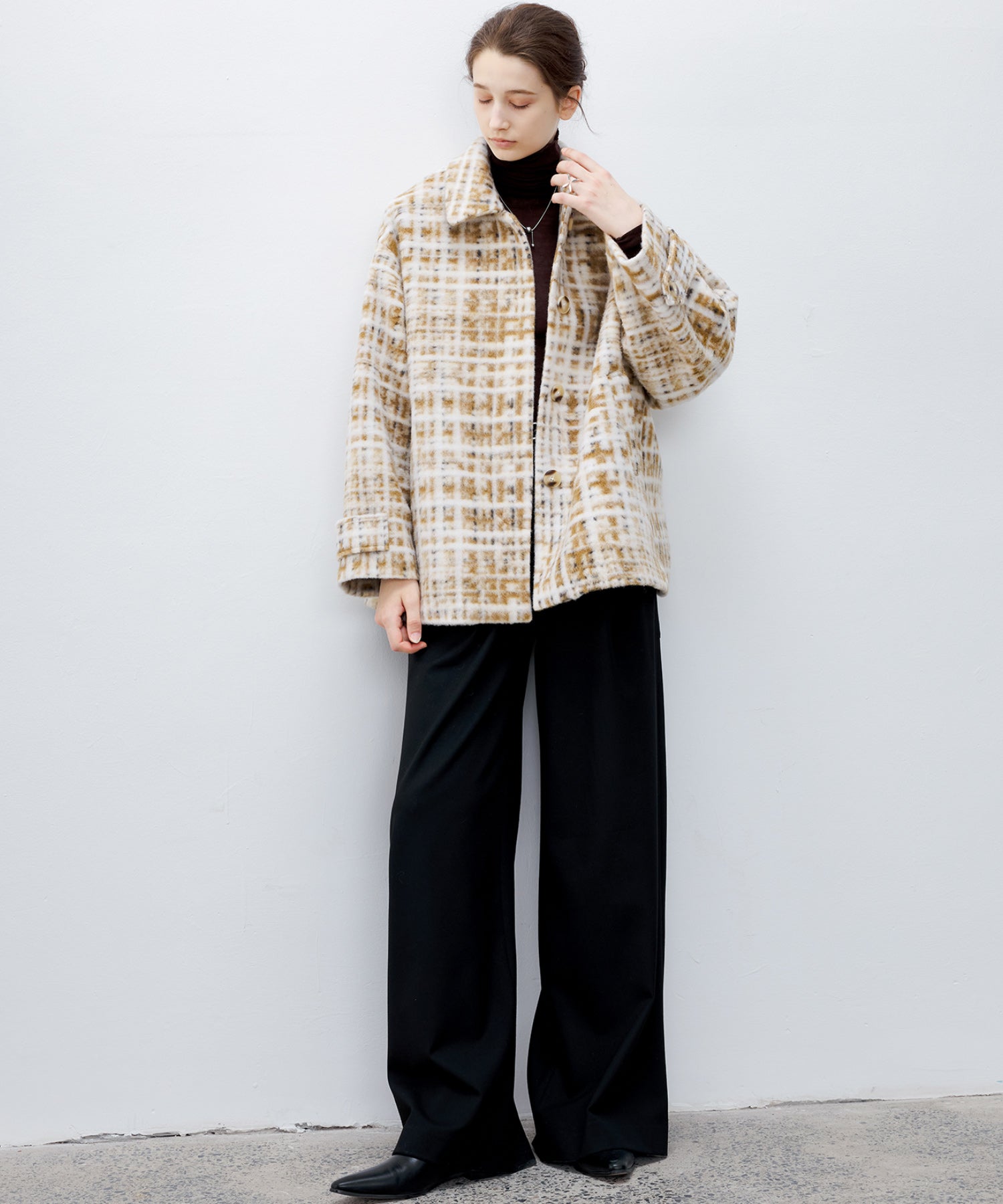 Hazy Plaid Tailored Wool Short Over-coat