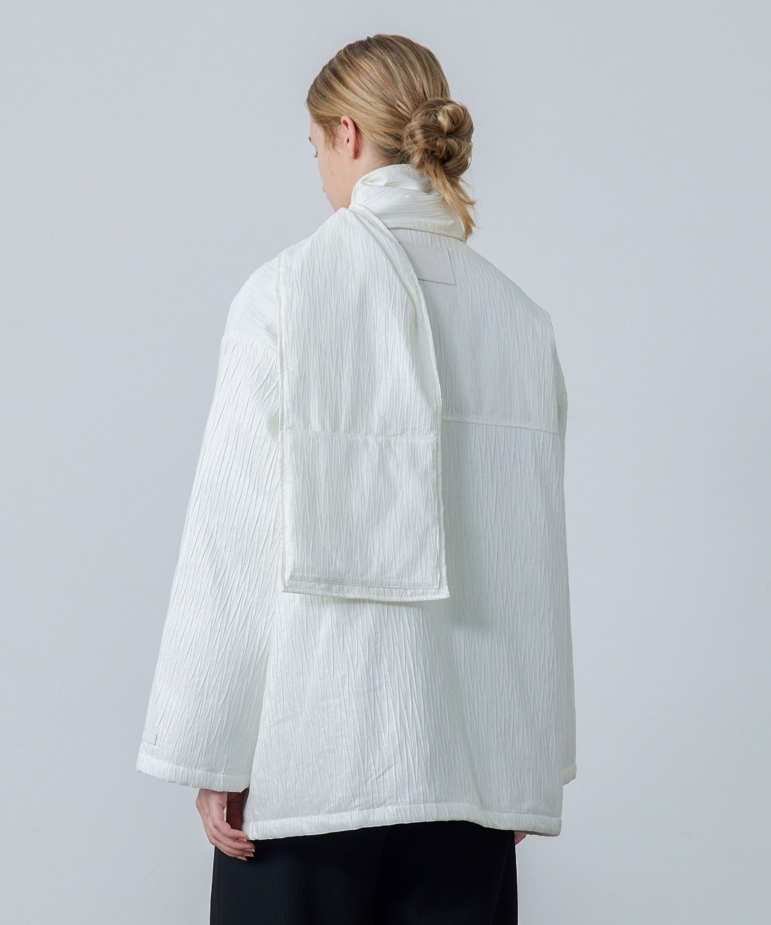 Padded No-Collar Jacket with Scarf – Crinkled Texture