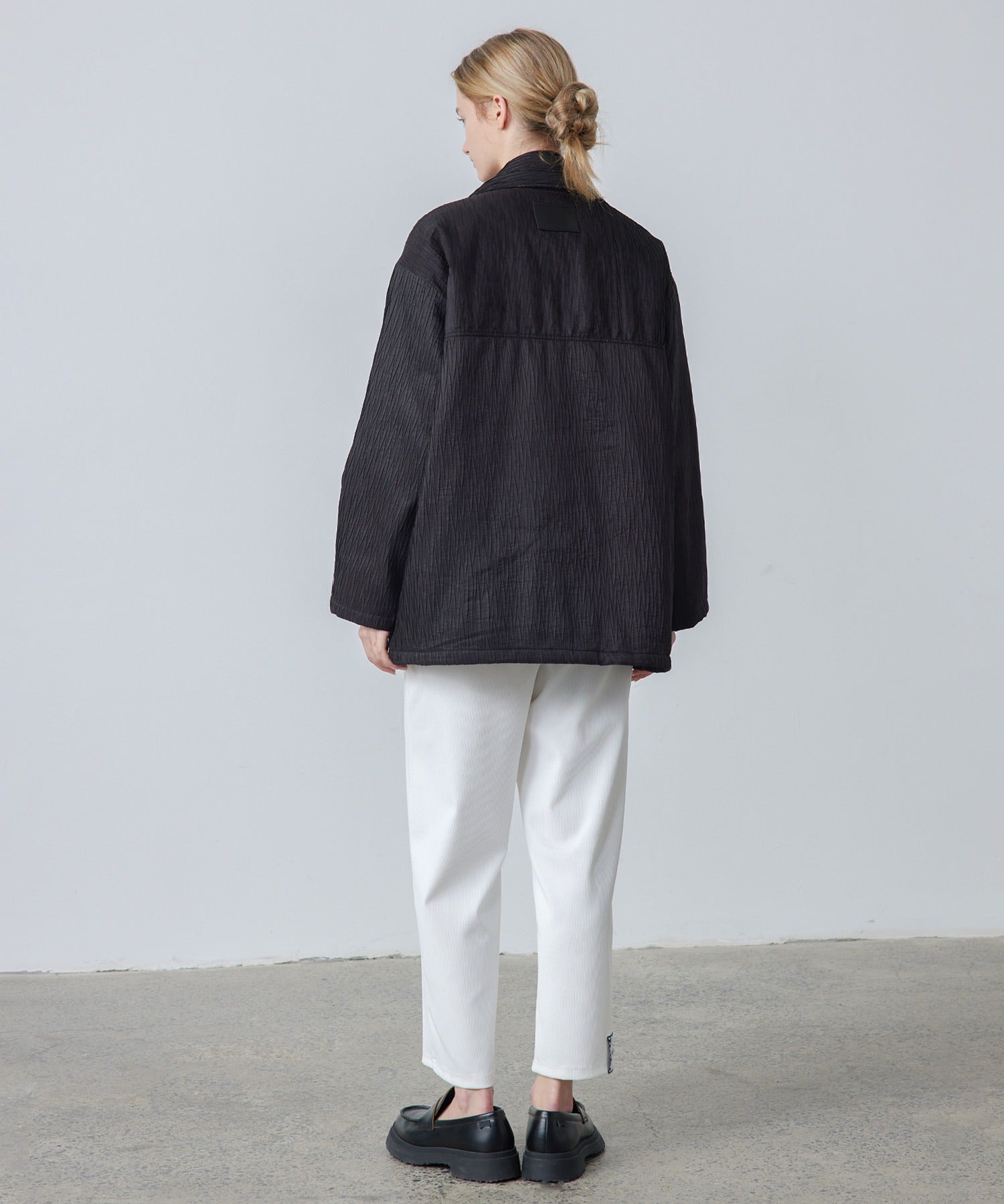 Padded No-Collar Jacket with Scarf – Crinkled Texture