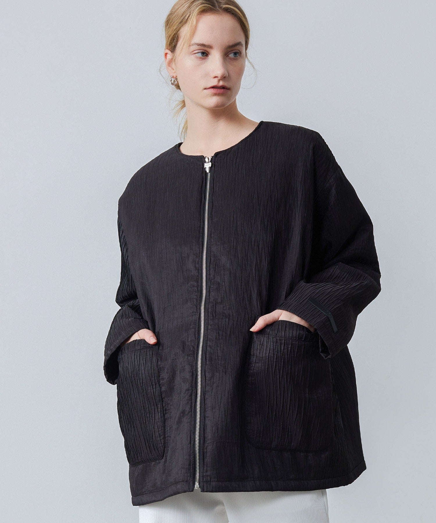 Padded No-Collar Jacket with Scarf – Crinkled Texture