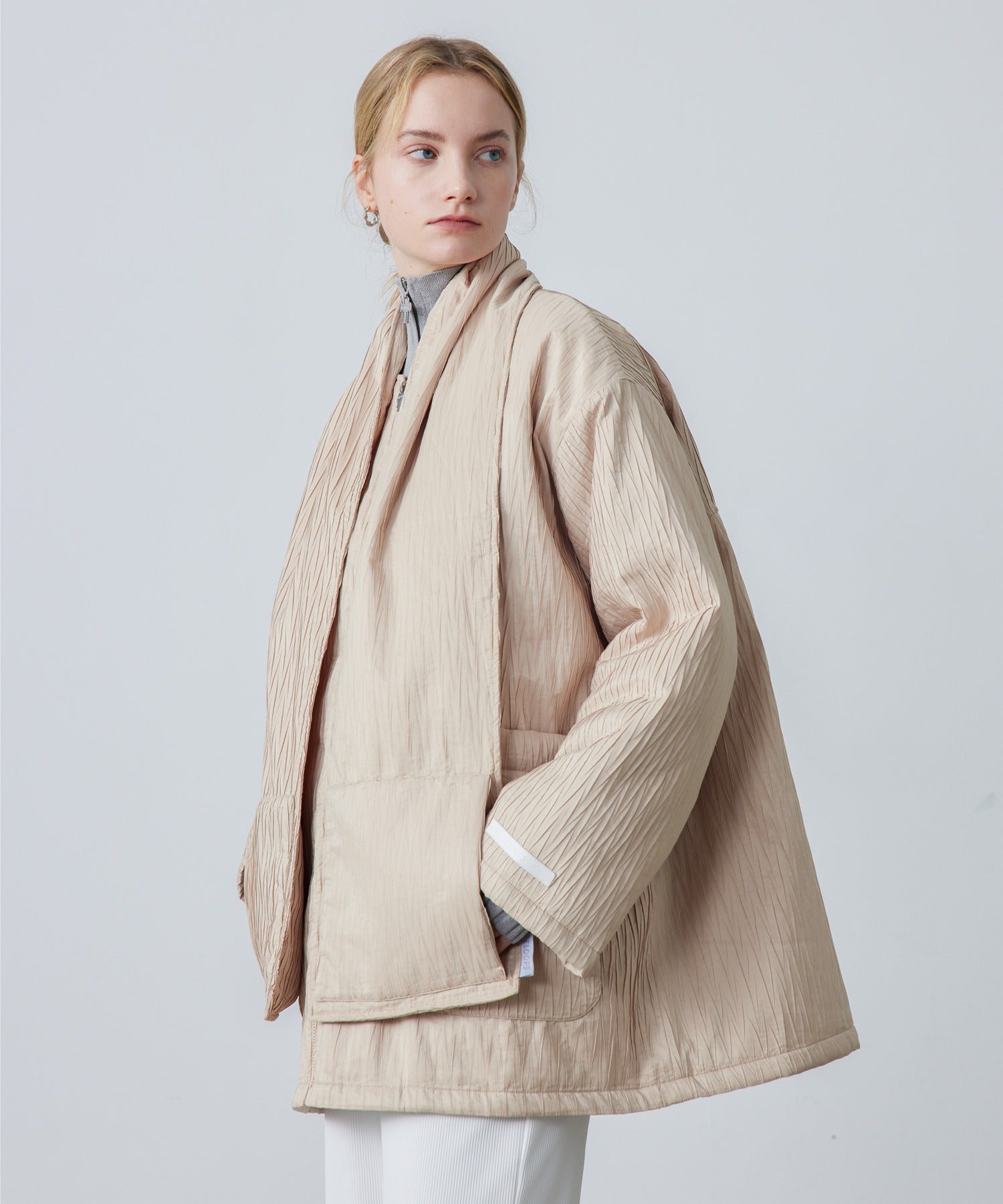 Padded No-Collar Jacket with Scarf – Crinkled Texture