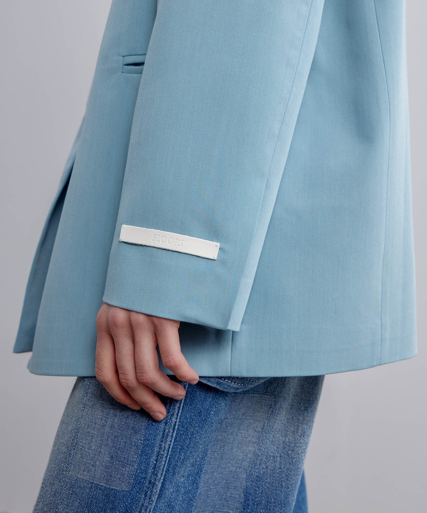 Back-Open Single Jacket