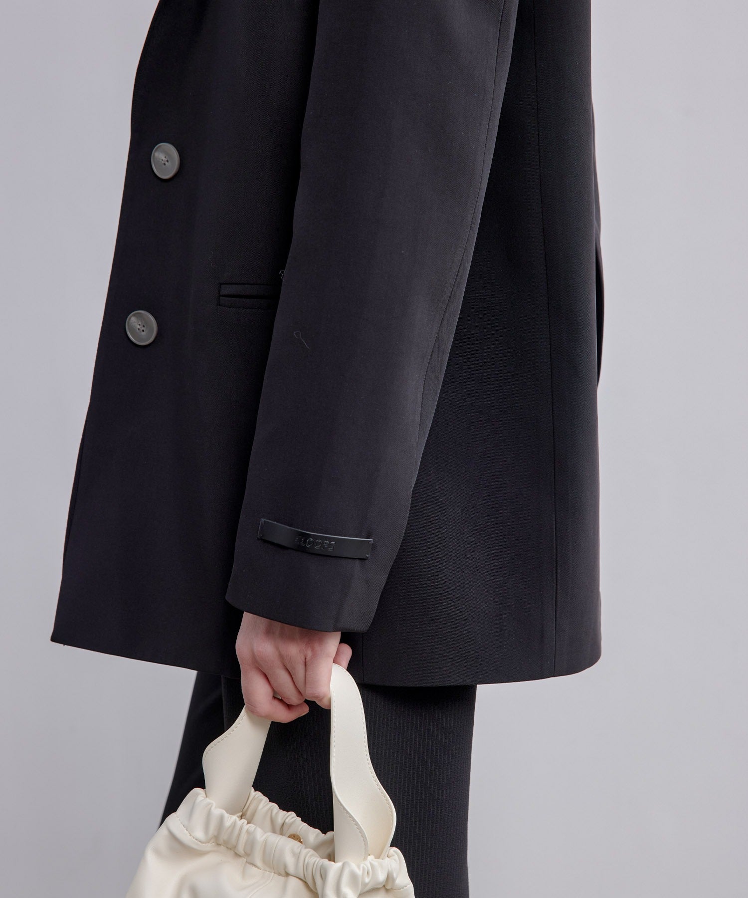 Back-Open Single Jacket