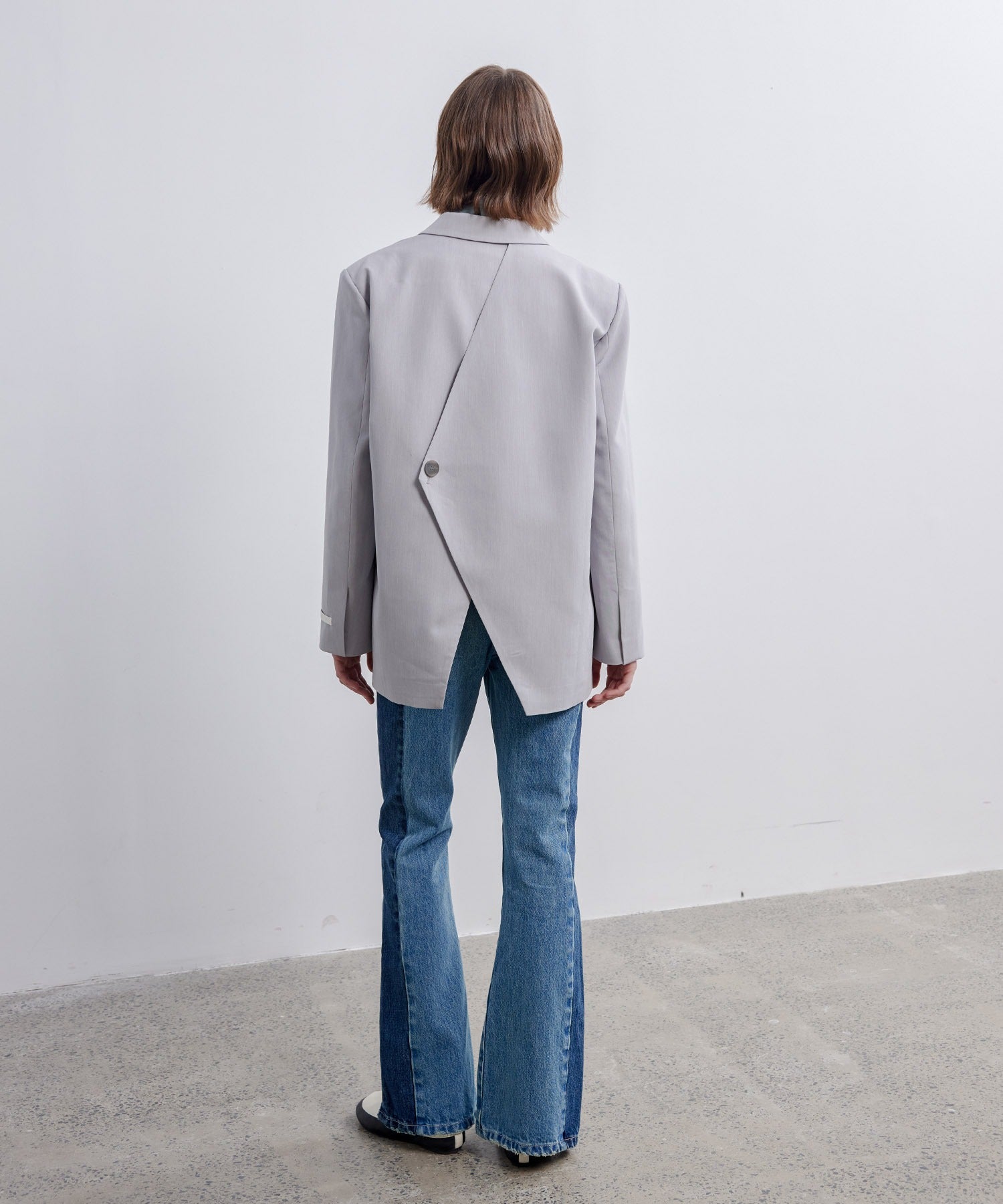 Back-Open Single Jacket