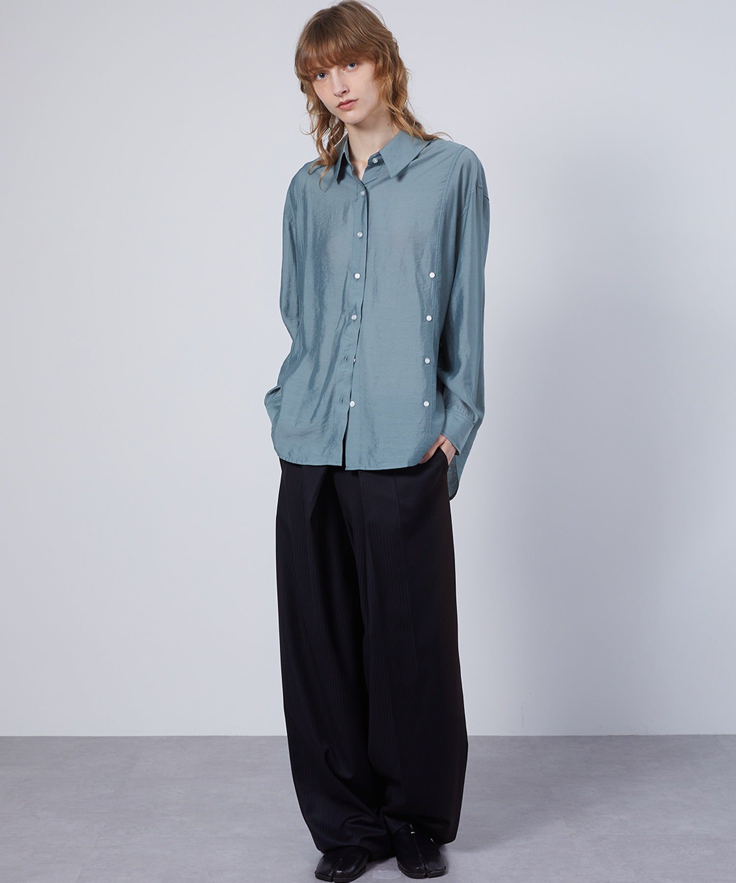 2-Way Lightweight Crinkle Shirt
