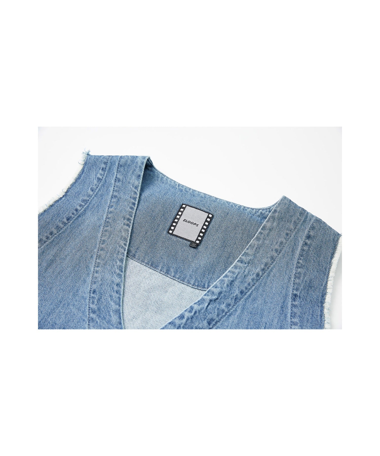 Cut-Off Fringe Nuance Denim Vest