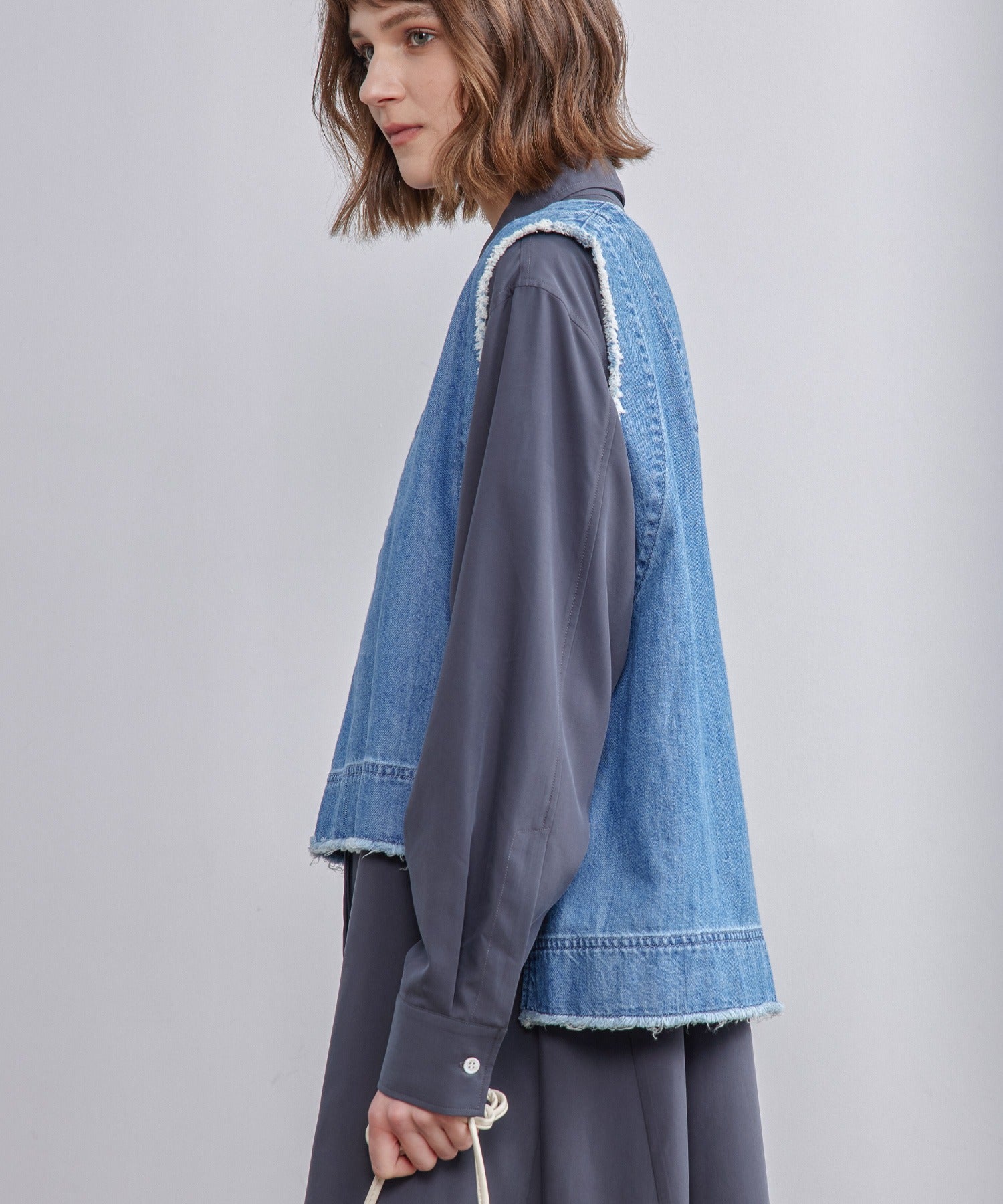 Cut-Off Fringe Nuance Denim Vest