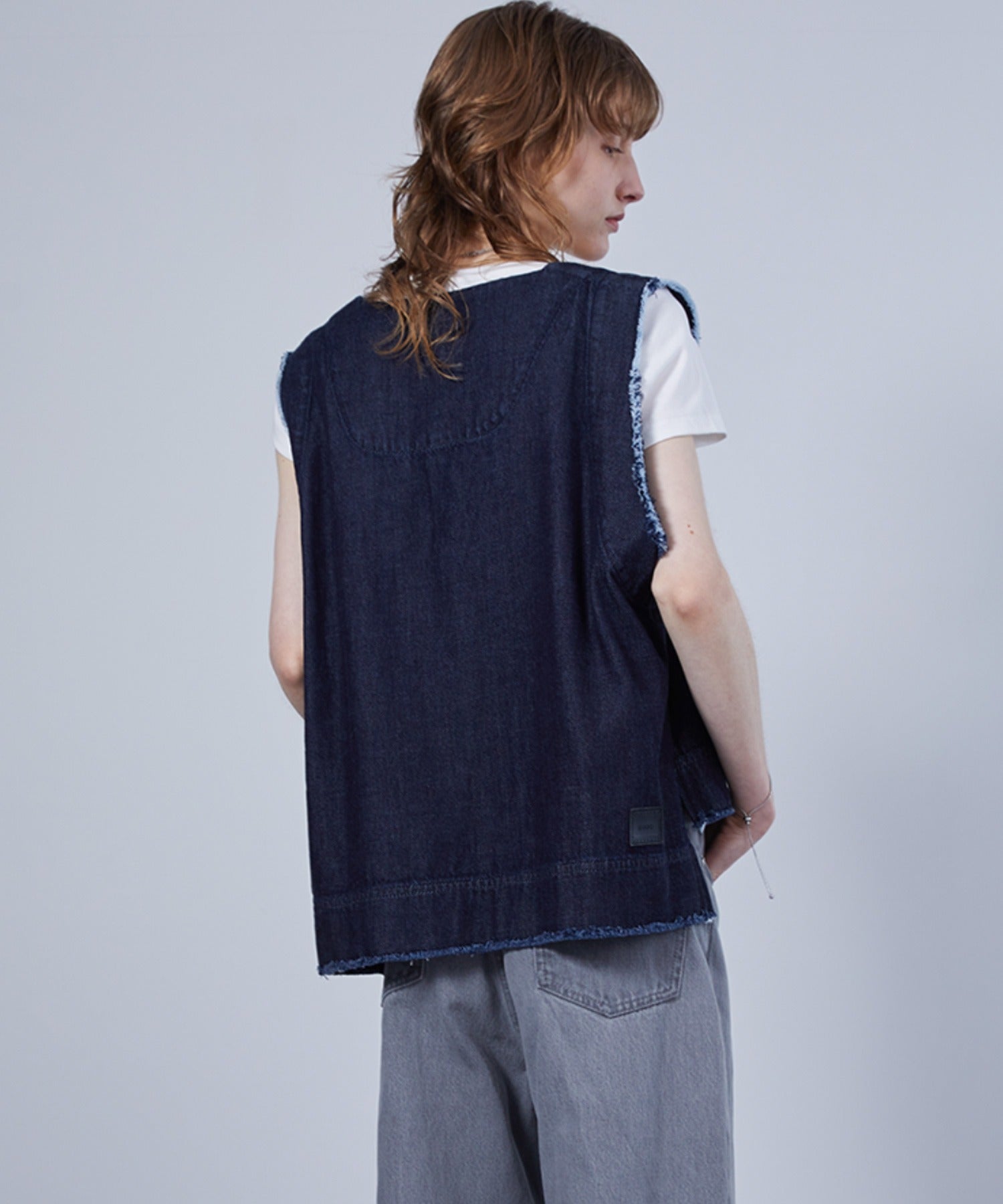 Cut-Off Fringe Nuance Denim Vest