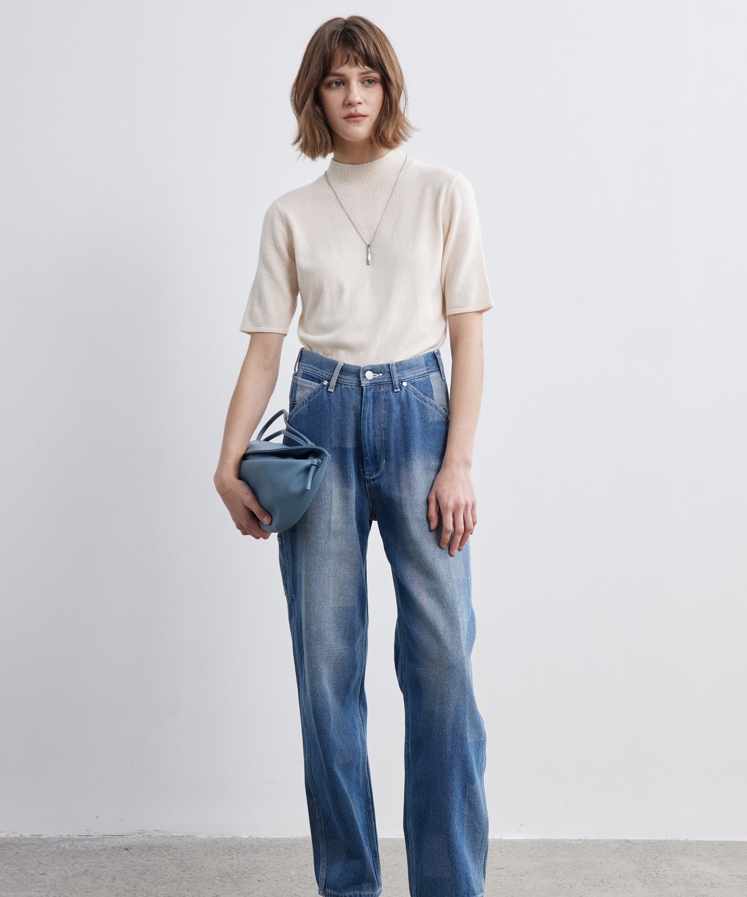 Crew Neck Fitted Knit T-Shirt / Pullover