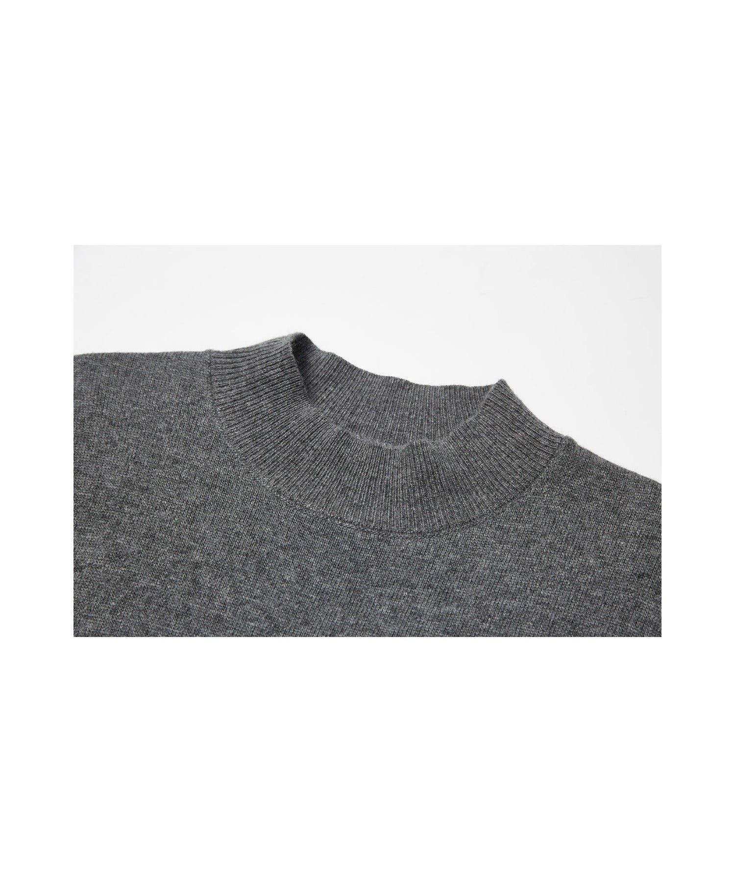 Crew Neck Fitted Knit T-Shirt / Pullover