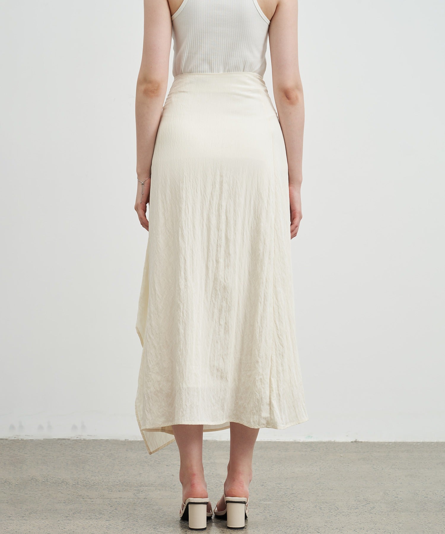 Side Frill Drape Skirt