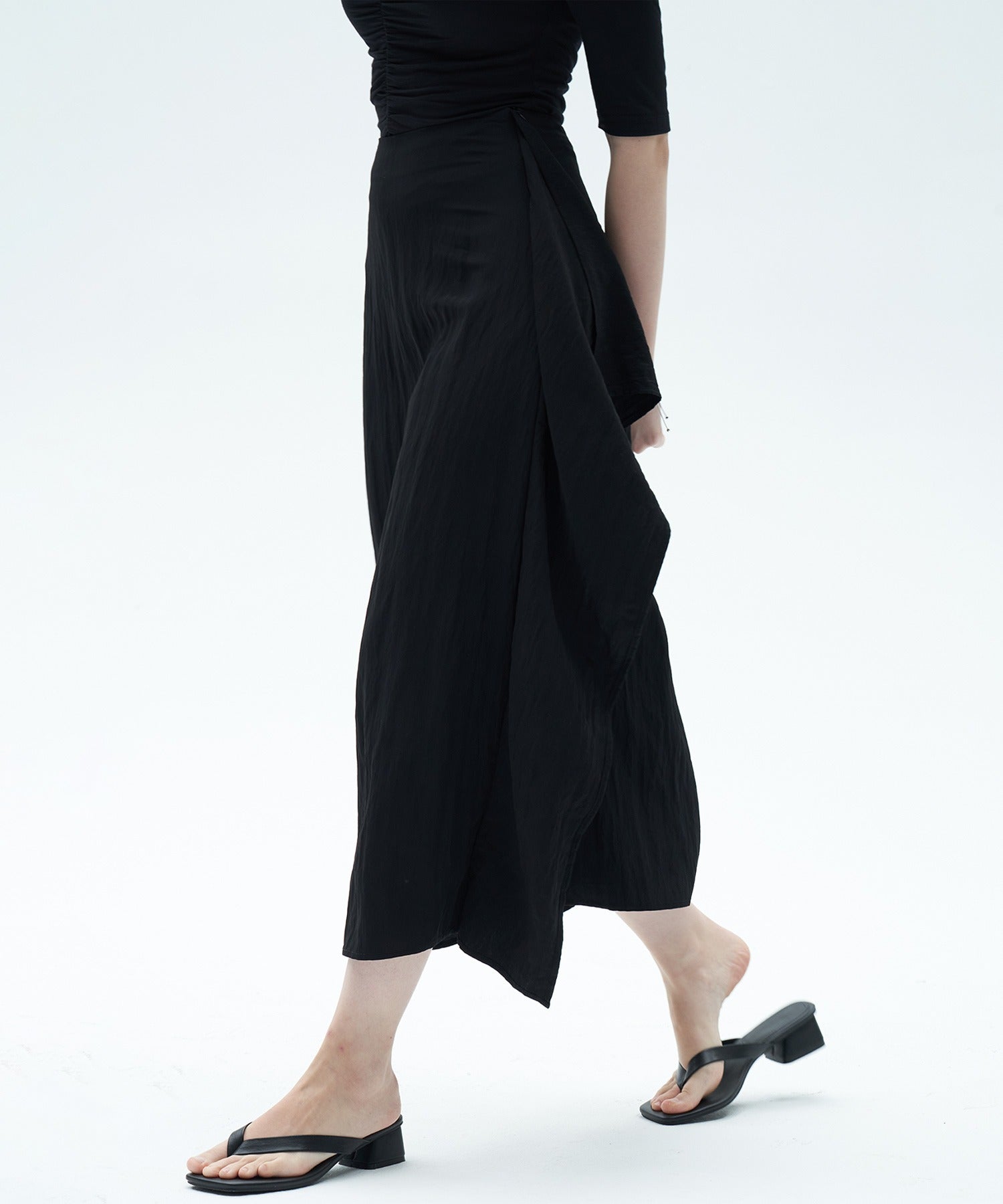 Side Frill Drape Skirt