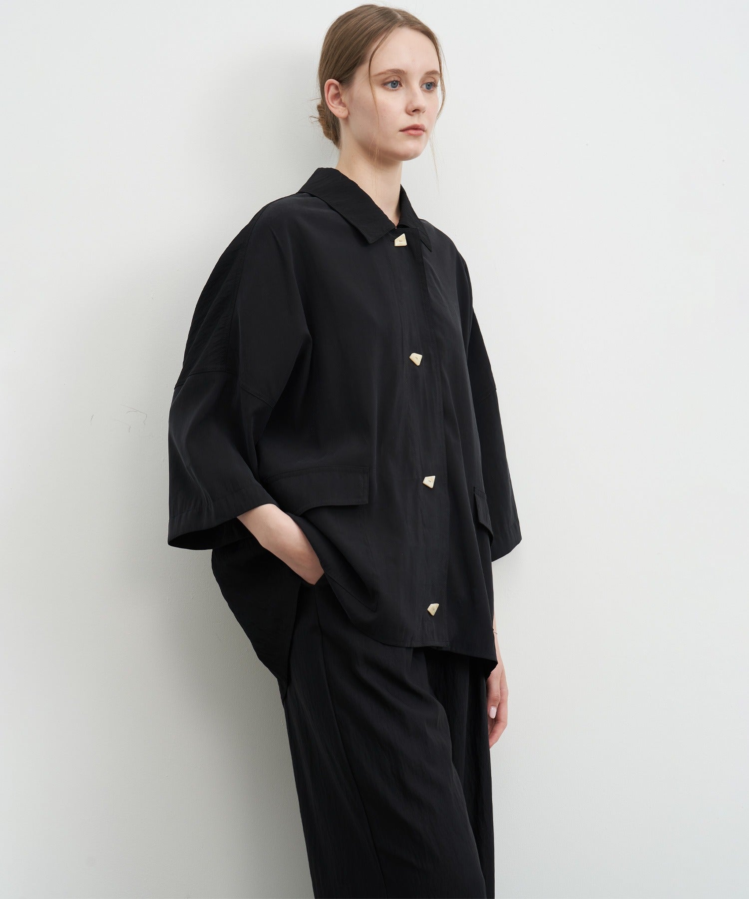 Boxy Silhouette Layered Shirt