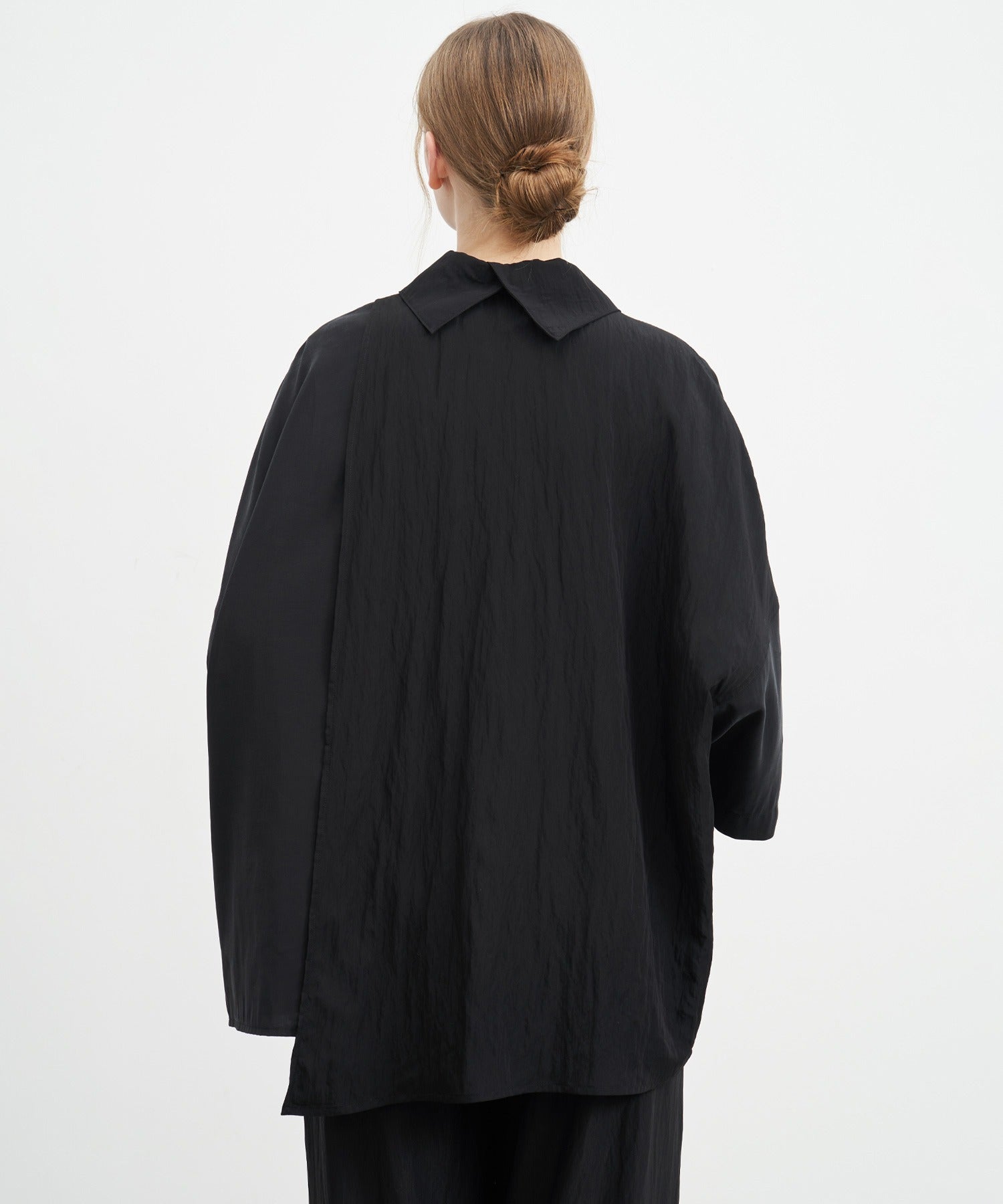 Boxy Silhouette Layered Shirt