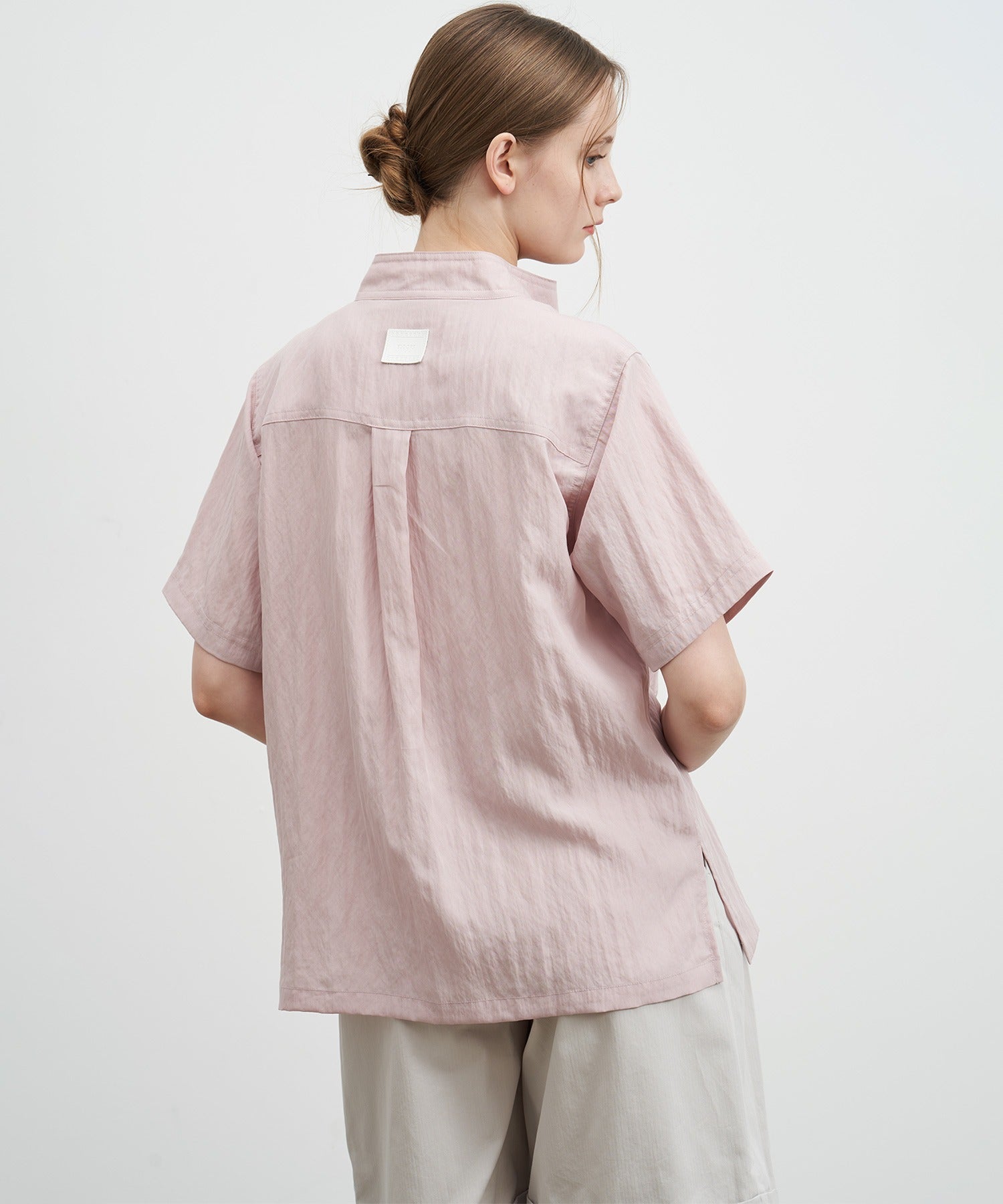 Mock Neck Washed Big Pocket Shirt