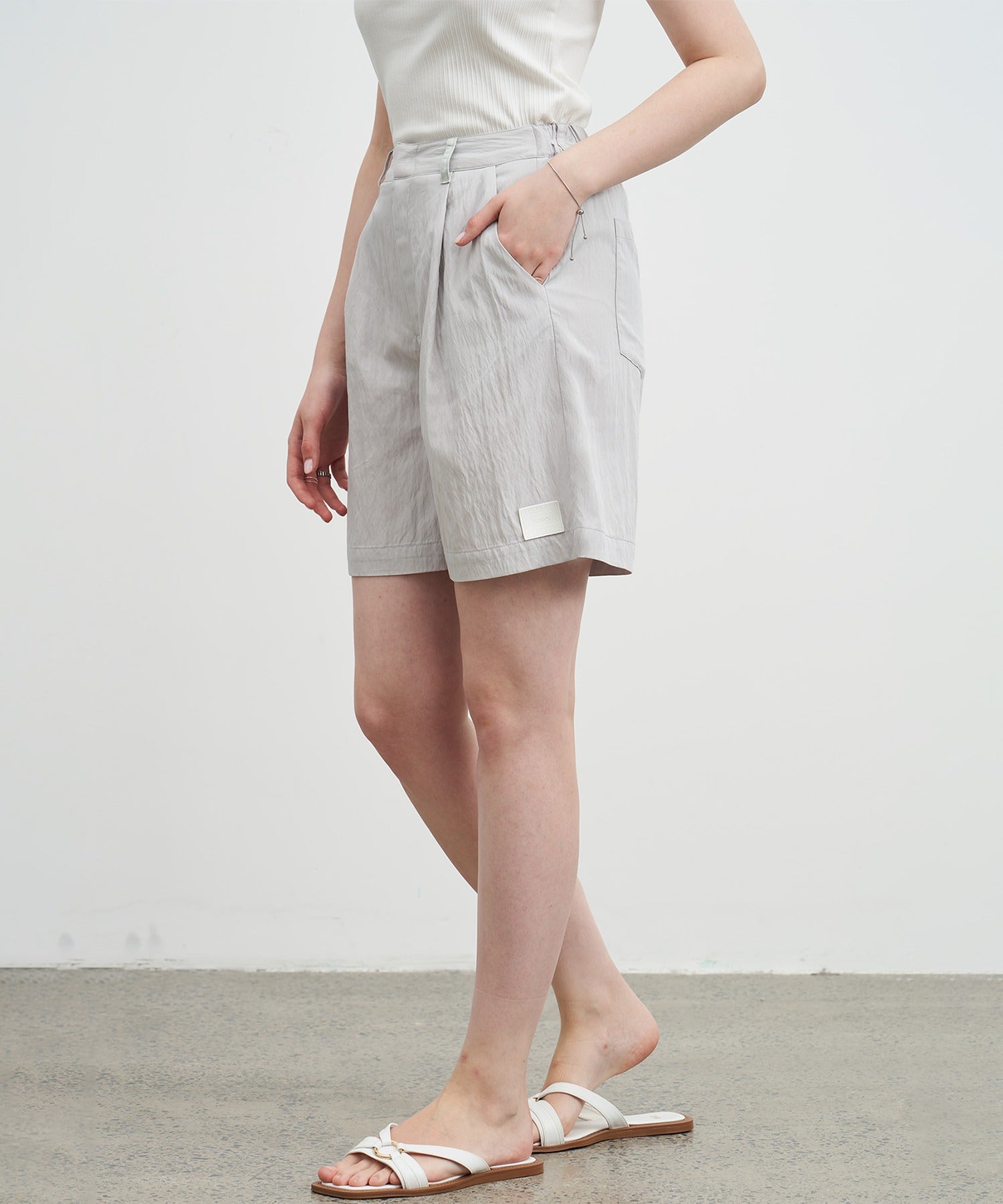 Belt Detail Darted Pants