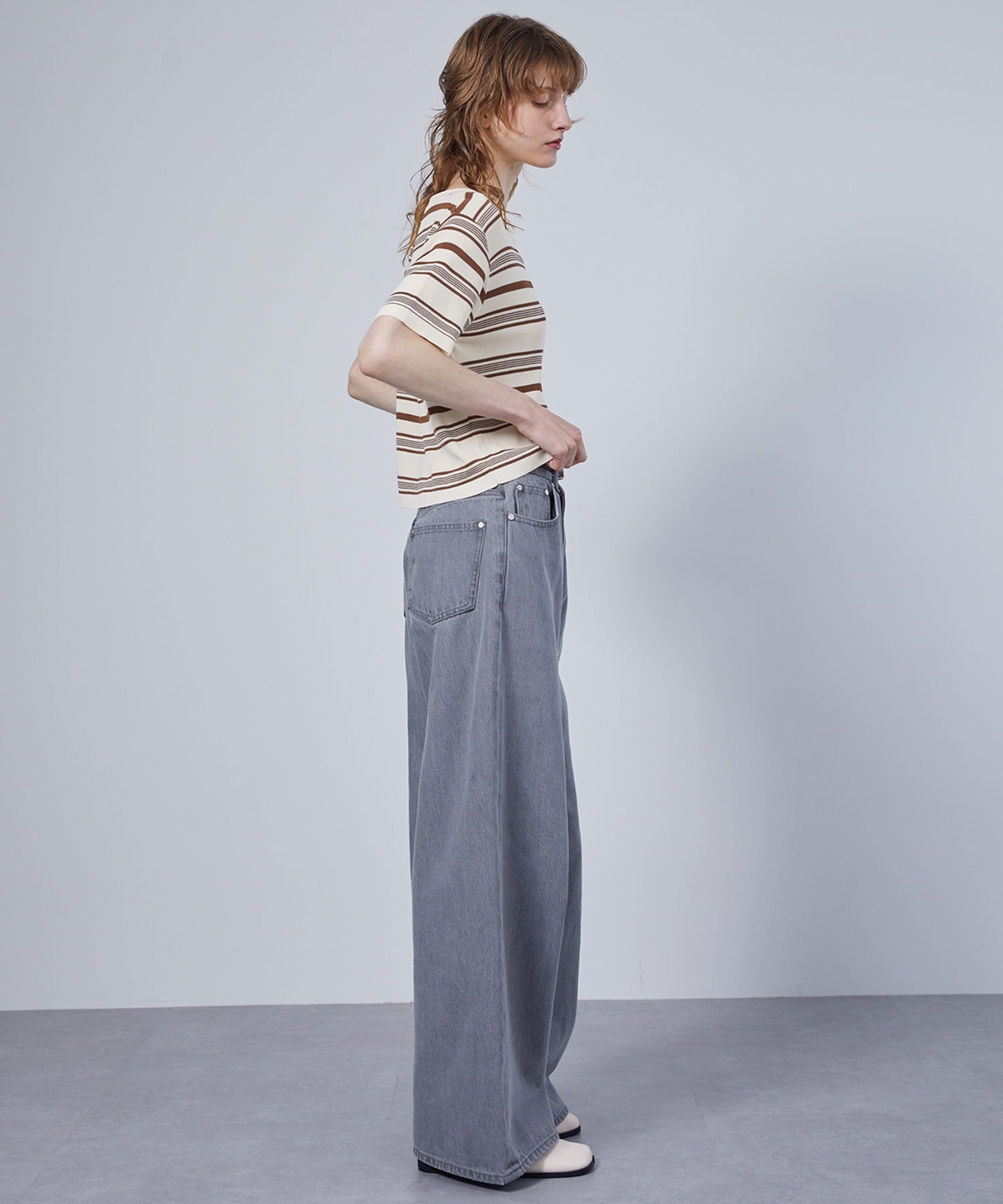 Loose Fit Narrow Straight Denim Pants
