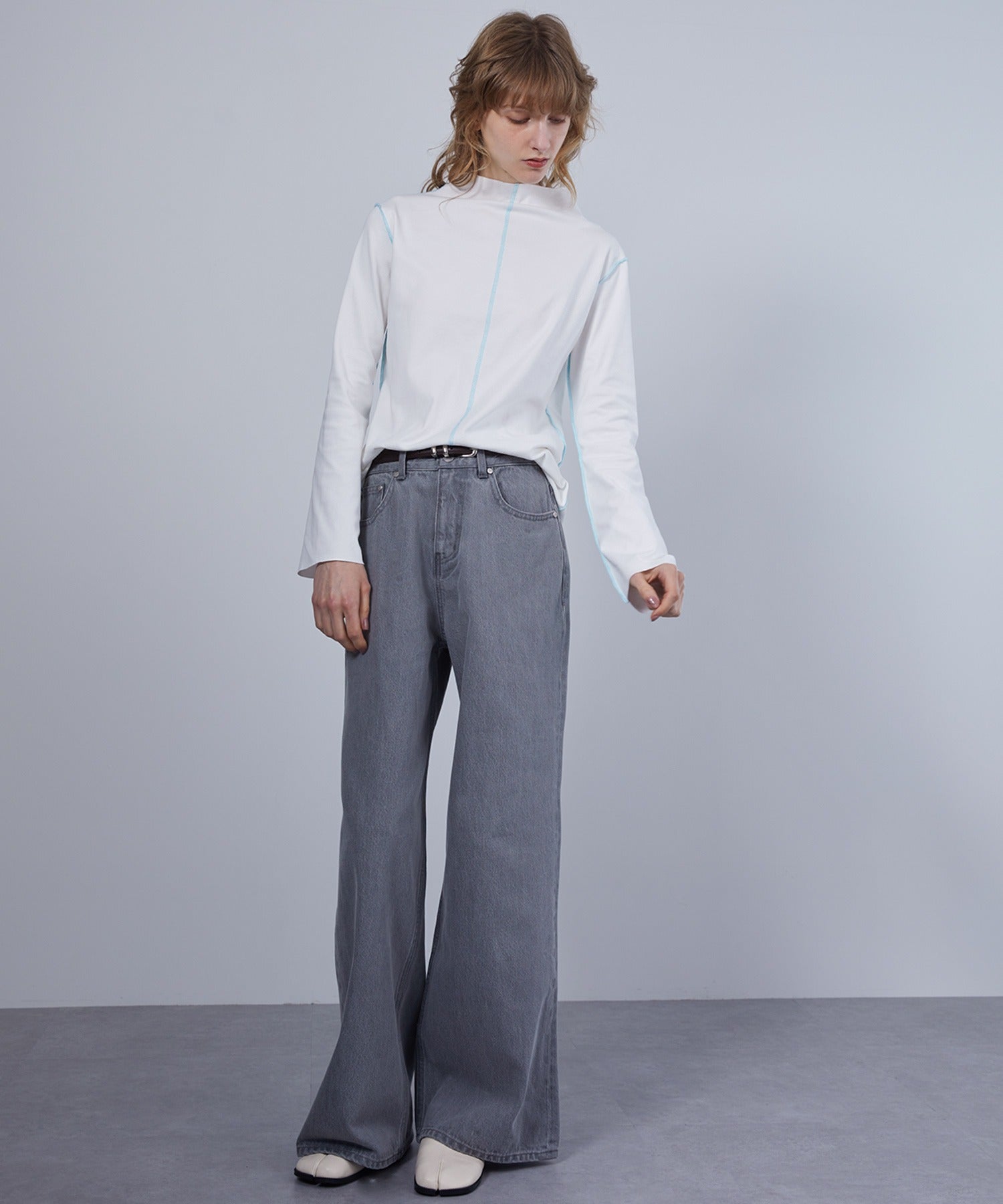 Loose Fit Narrow Straight Denim Pants