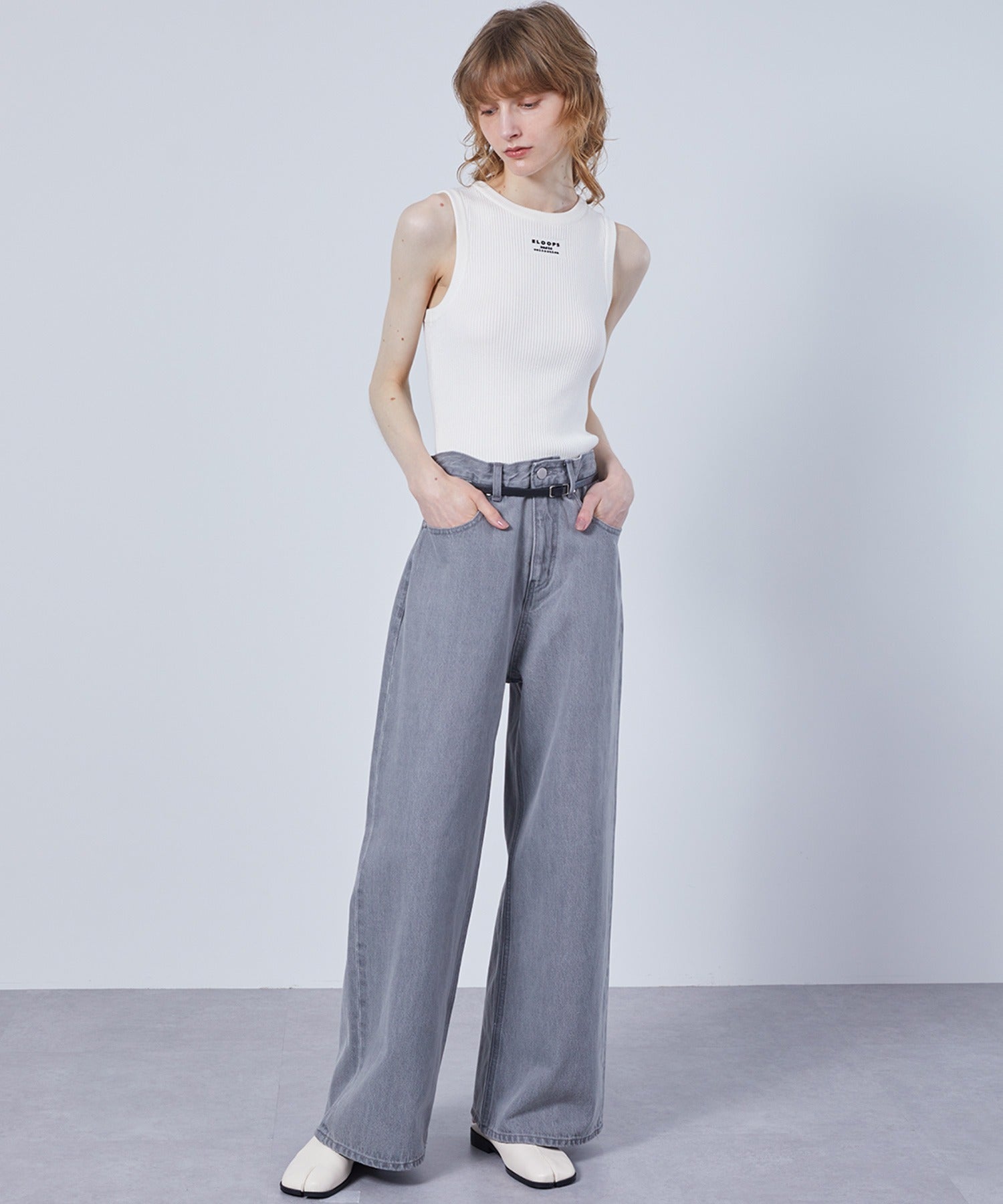 Loose Fit Narrow Straight Denim Pants