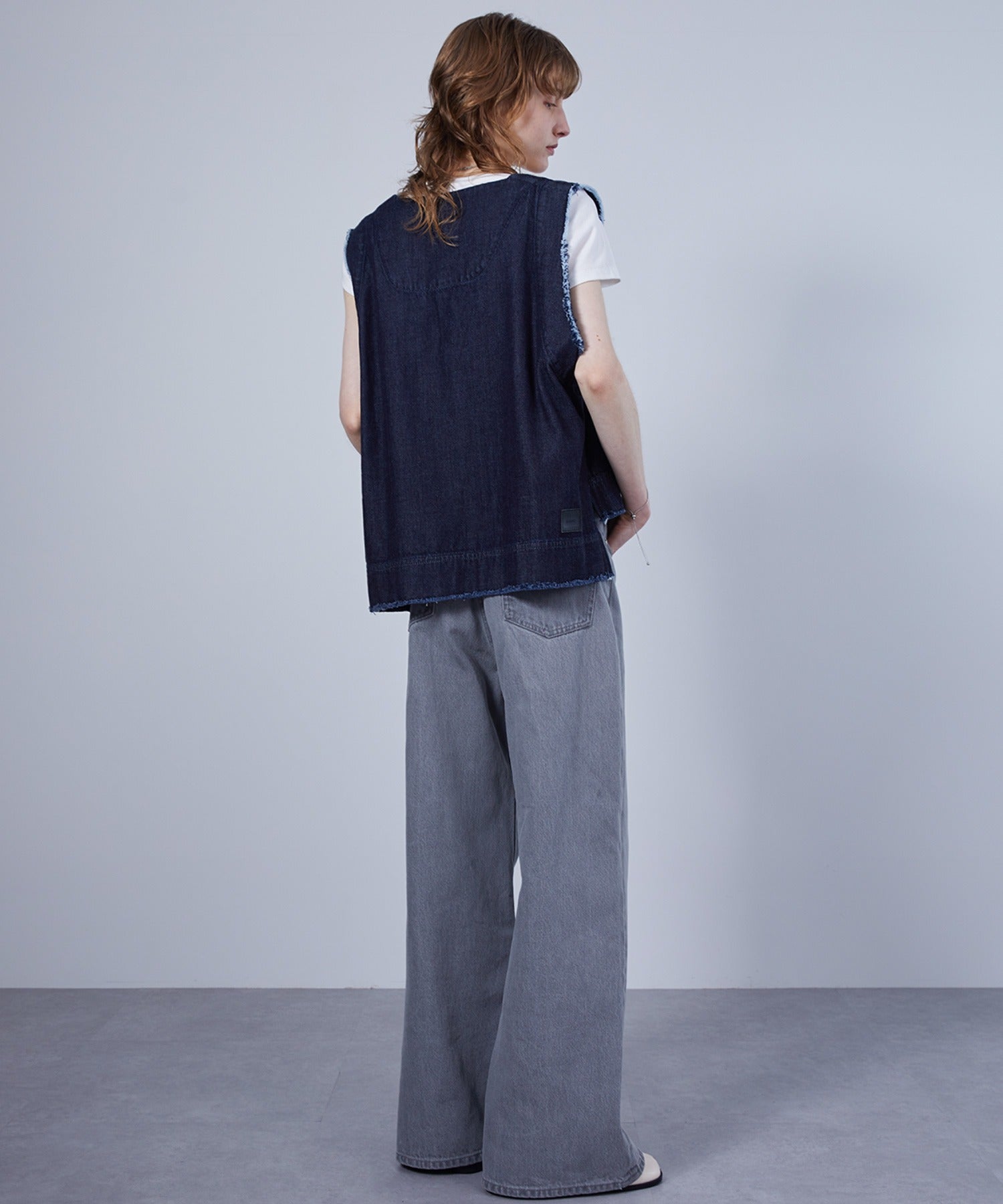 Loose Fit Narrow Straight Denim Pants